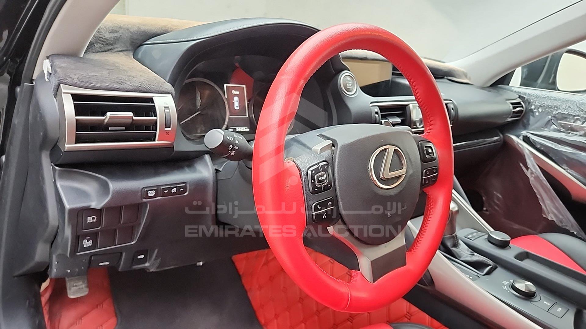 2018 LEXUS IS300 VIN: JTHBA1D26J5067048