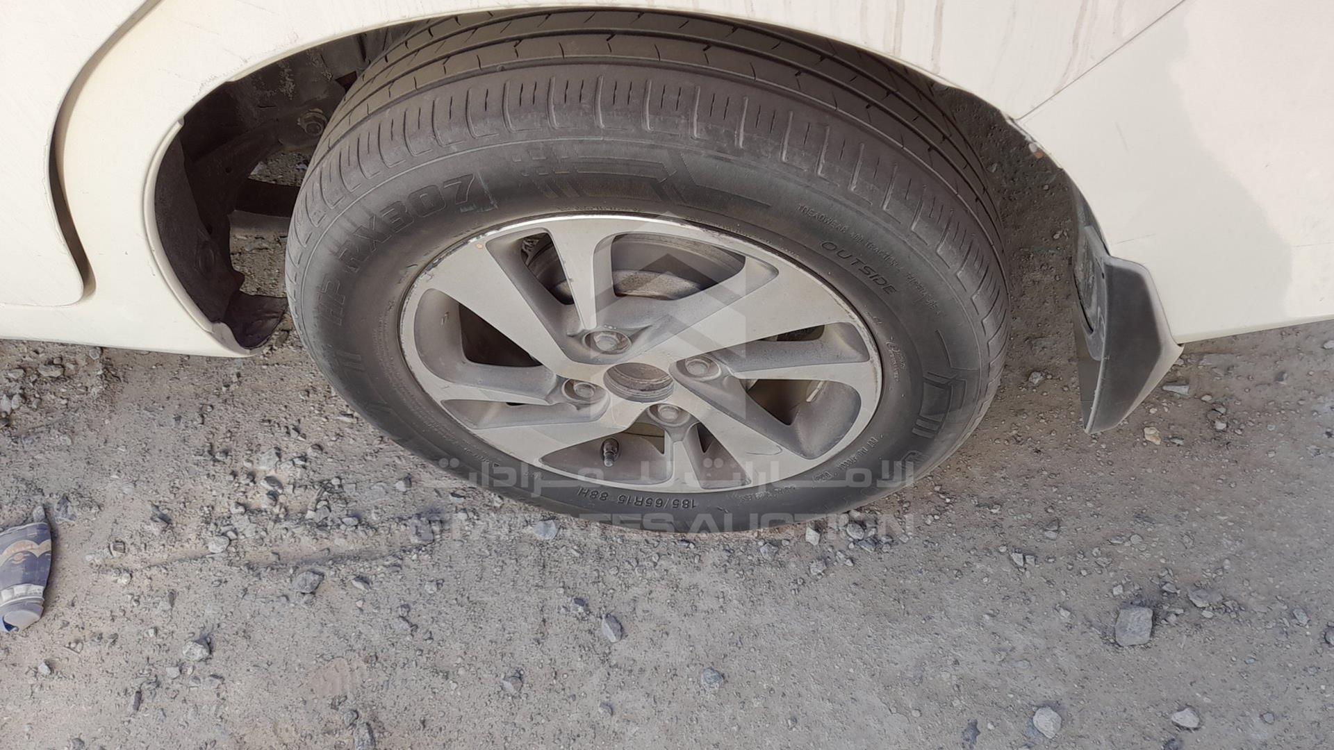 2017 TOYOTA AVANZA VIN: MHKMF53F9HK019830