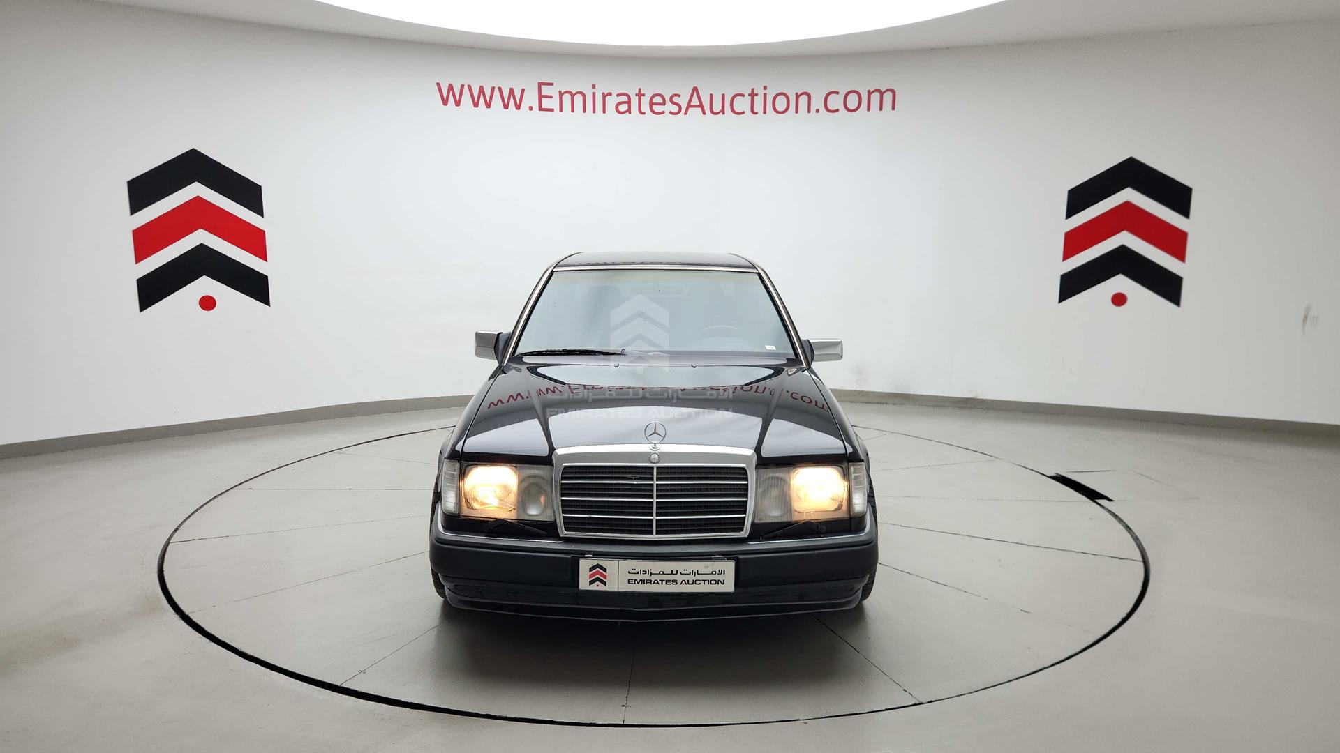 1992 MERCEDES E 300 VIN: WDB1240301B701480