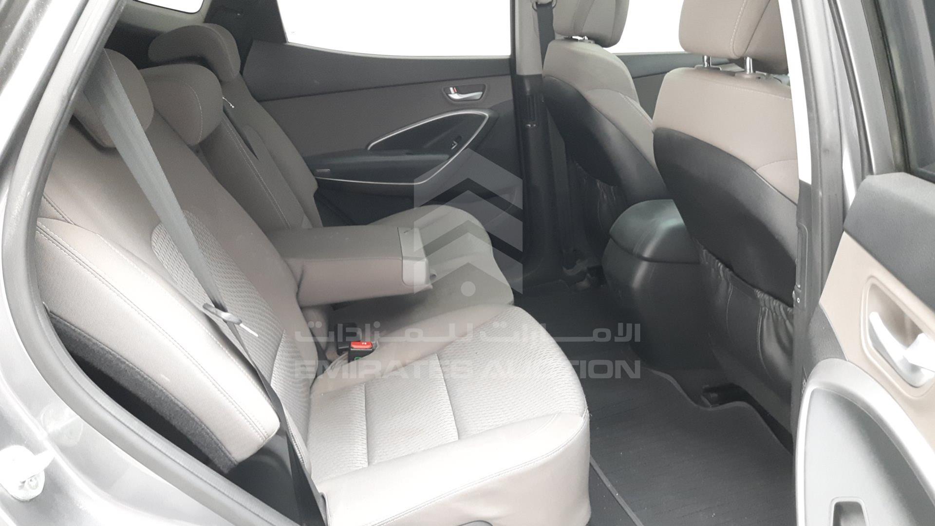 2015 HYUNDAI SANTA FE VIN: KMHST81C4FU435589