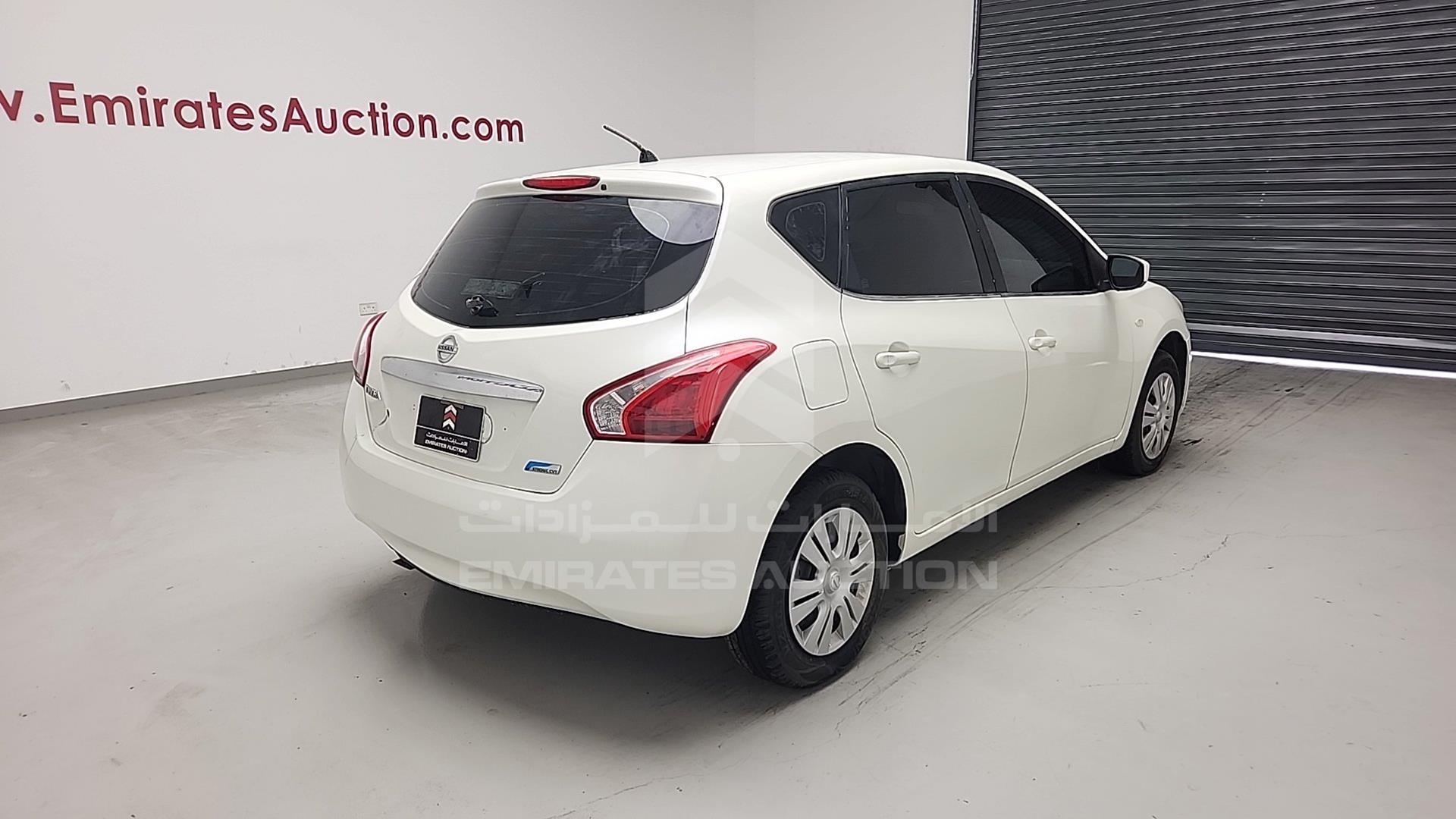 2015 NISSAN TIIDA VIN: MNTBC2C93F6008355
