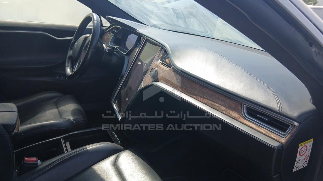 2018 Tesla Model S — Front Right Passenger Dashboard View — Photo 26