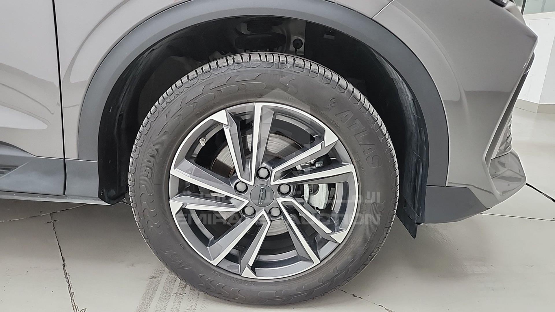 2024 GEELY COOLRAY VIN: LB3762KZXRX506532