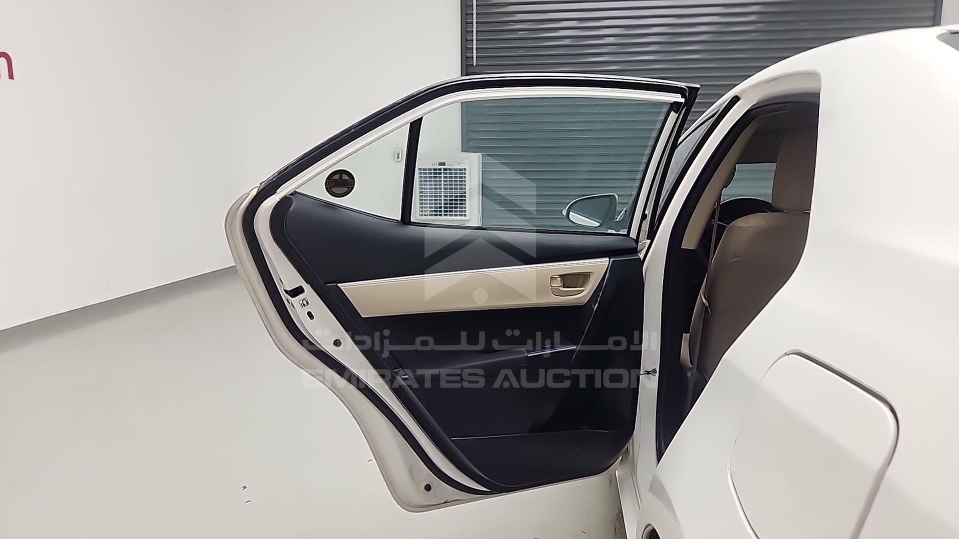 2015 TOYOTA COROLLA VIN: RKLBB9HE8F5036699