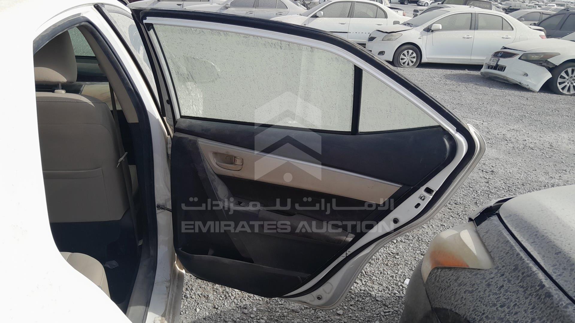 2014 TOYOTA COROLLA VIN: RKLBL9HE3E5208231