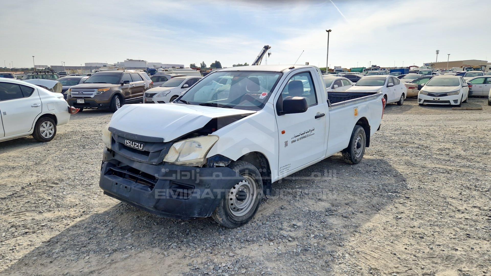 2015 ISUZU D-MAX VIN: MPAEL34C1FT003913