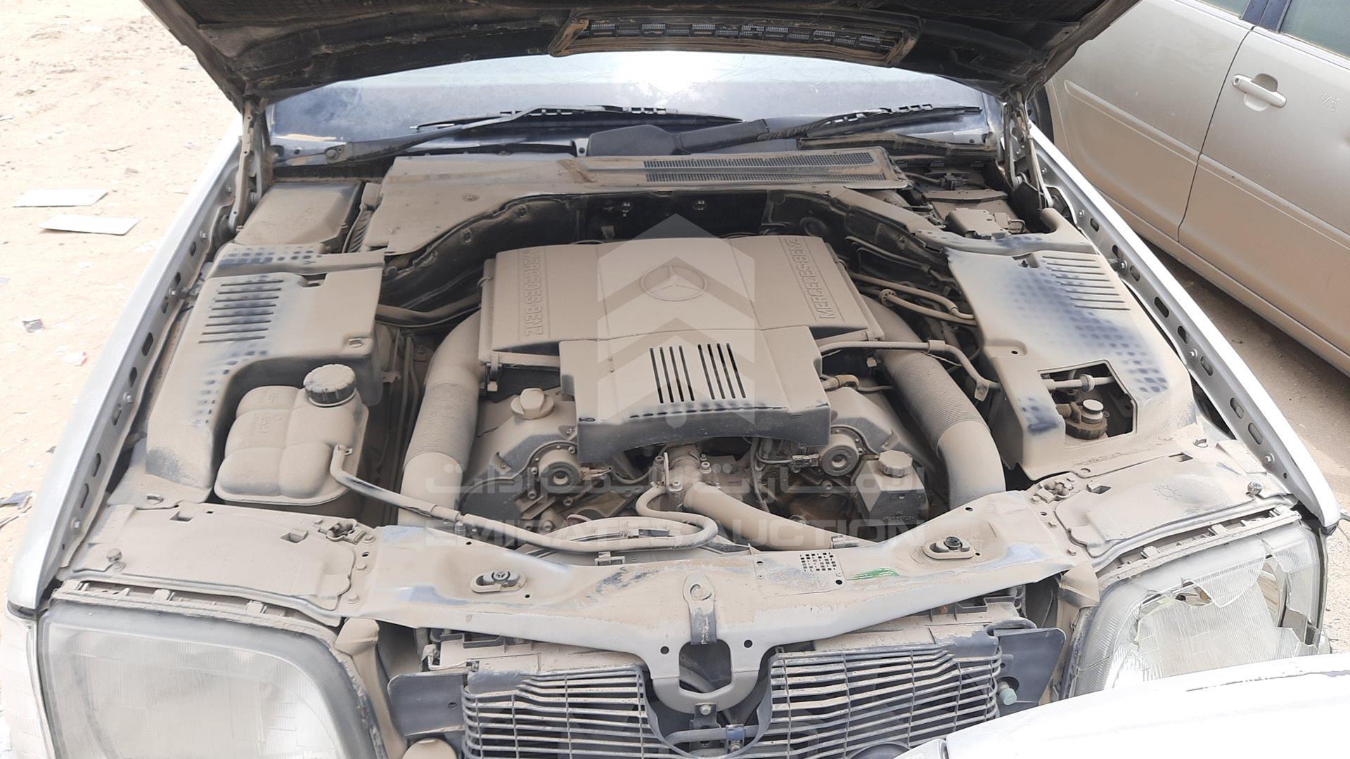 0 MERCEDES --- VIN: WDB1400511A326422