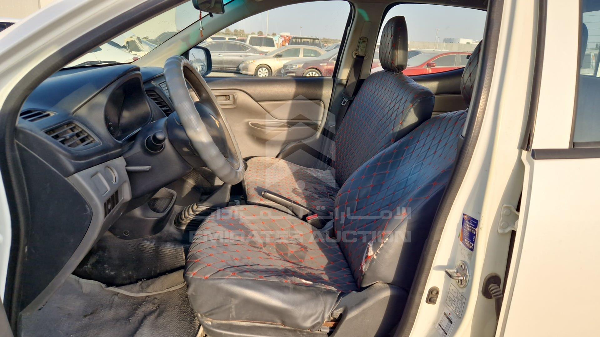2016 MITSUBISHI L 200 VIN: MMBJNKJ40GH039774