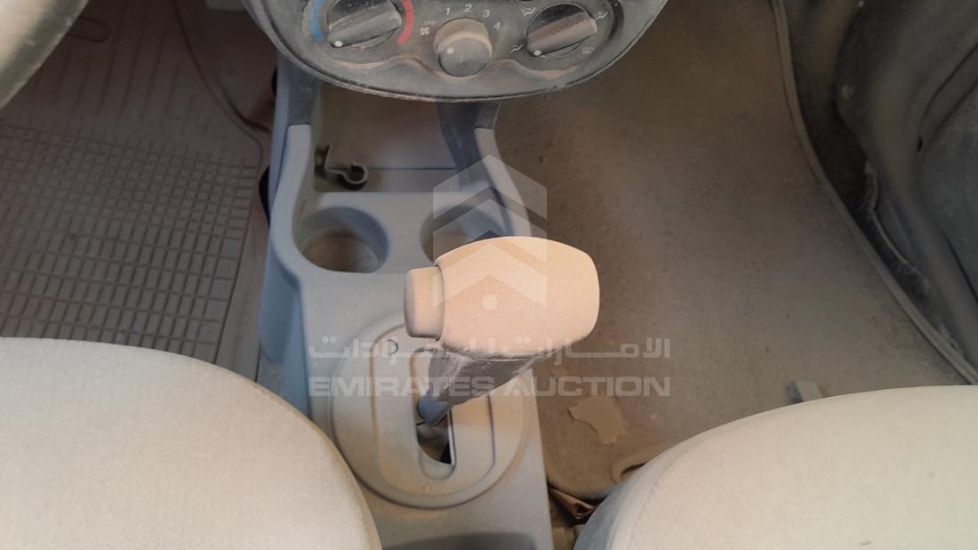 2008 Chevrolet Spark — Gear View — Photo 17