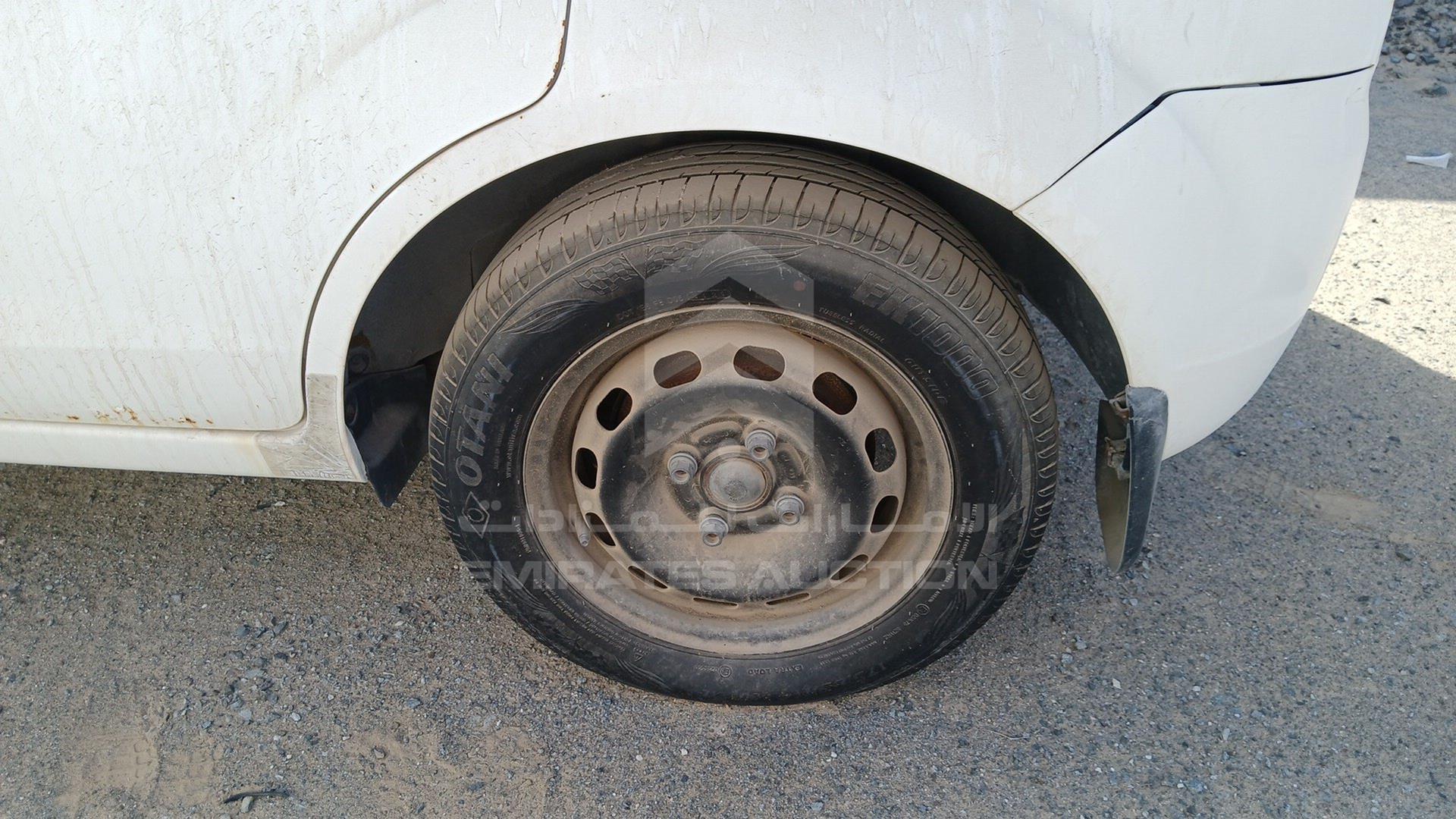 2012 FORD FIGO VIN: MAJTJ2ZD1CAP21251