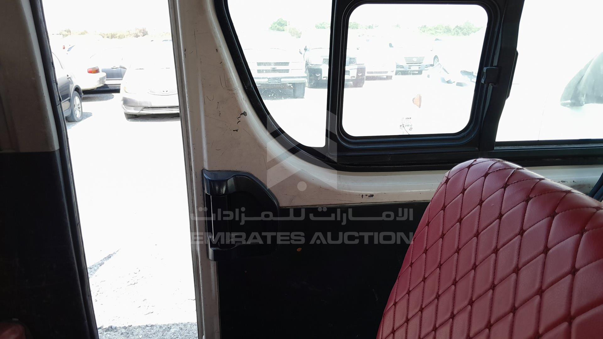 2015 TOYOTA HIACE VIN: JTGJX02P0F5041124