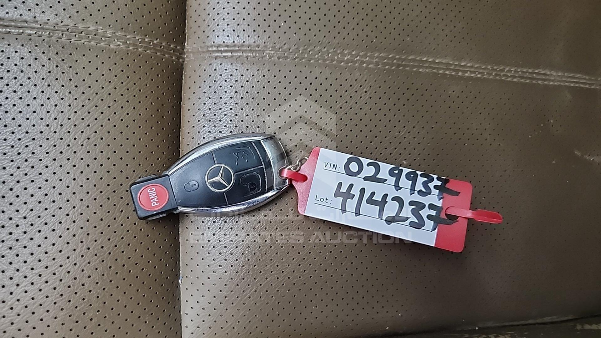 2006 MERCEDES S 350 VIN: WDD2211561A029937