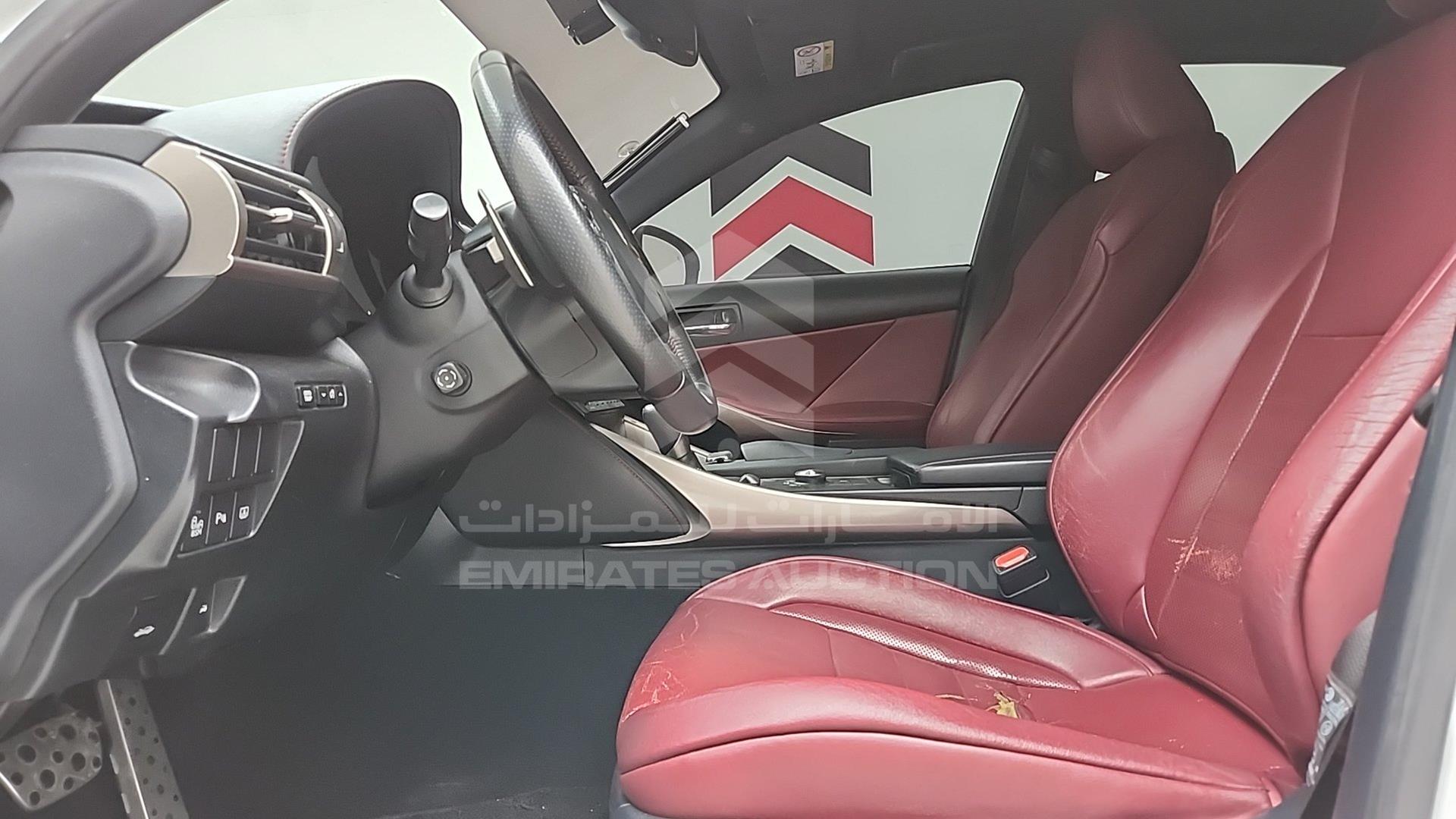 2015 LEXUS IS 350 VIN: JTHBE5D22F5014818
