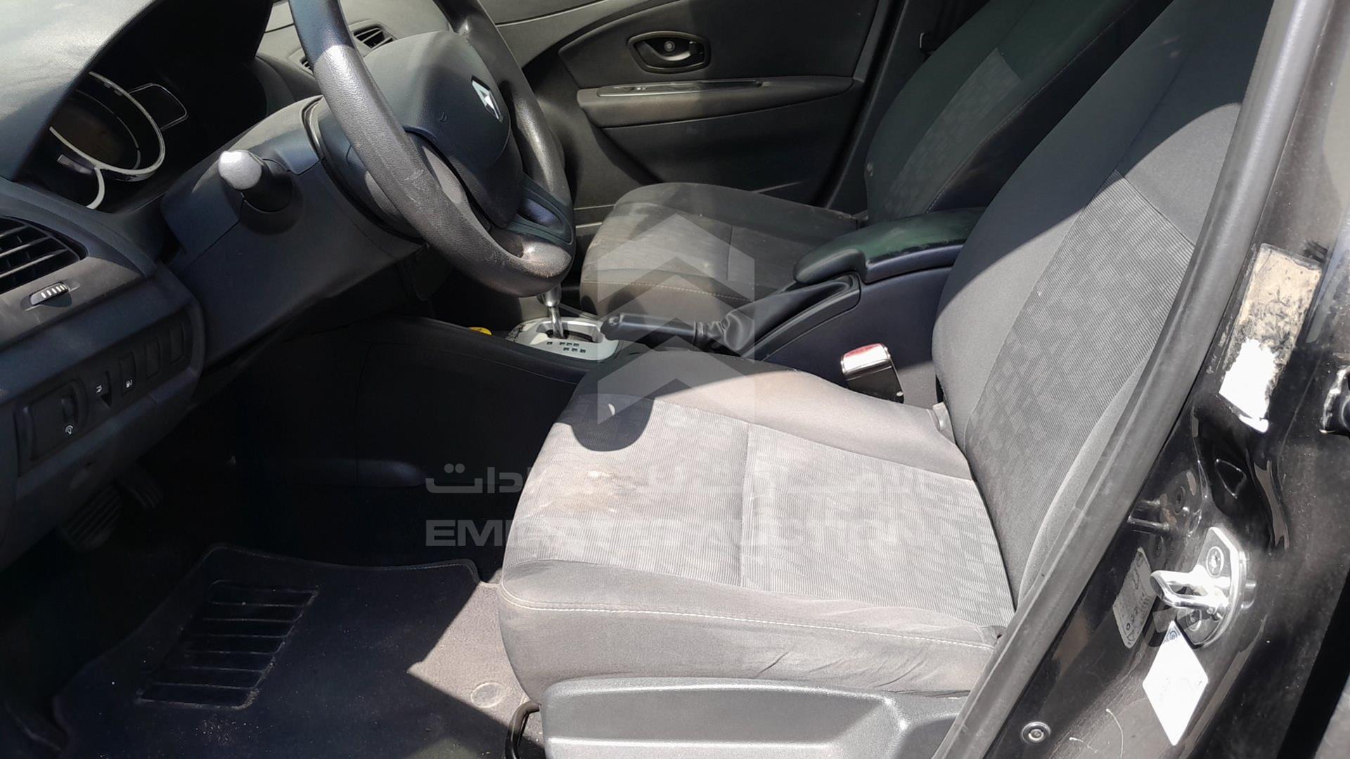 2014 RENAULT FLUENCE VIN: VF1LZLET2EC274201