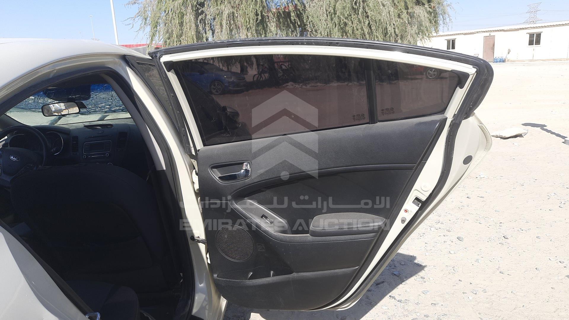 2014 KIA CERATO VIN: KNAFX4119E5081205