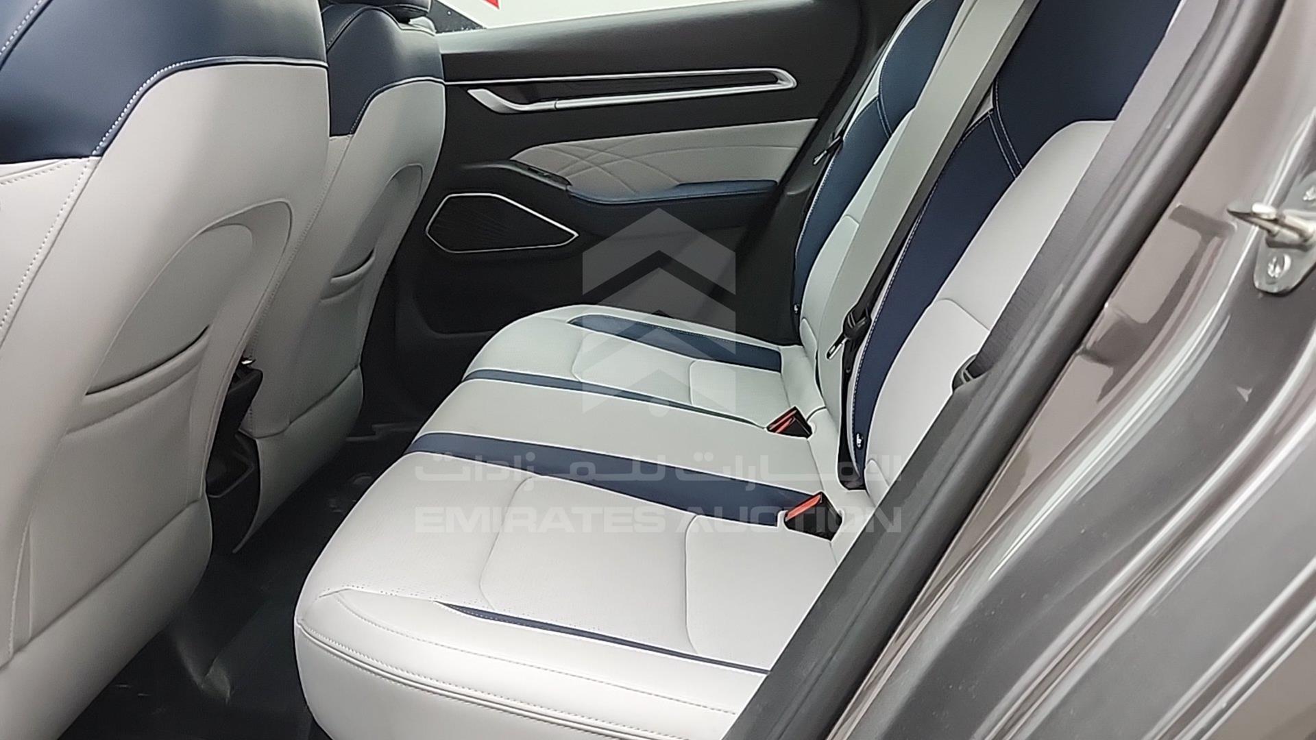 2024 GEELY EMGRAND VIN: LB3F31S23RG010201