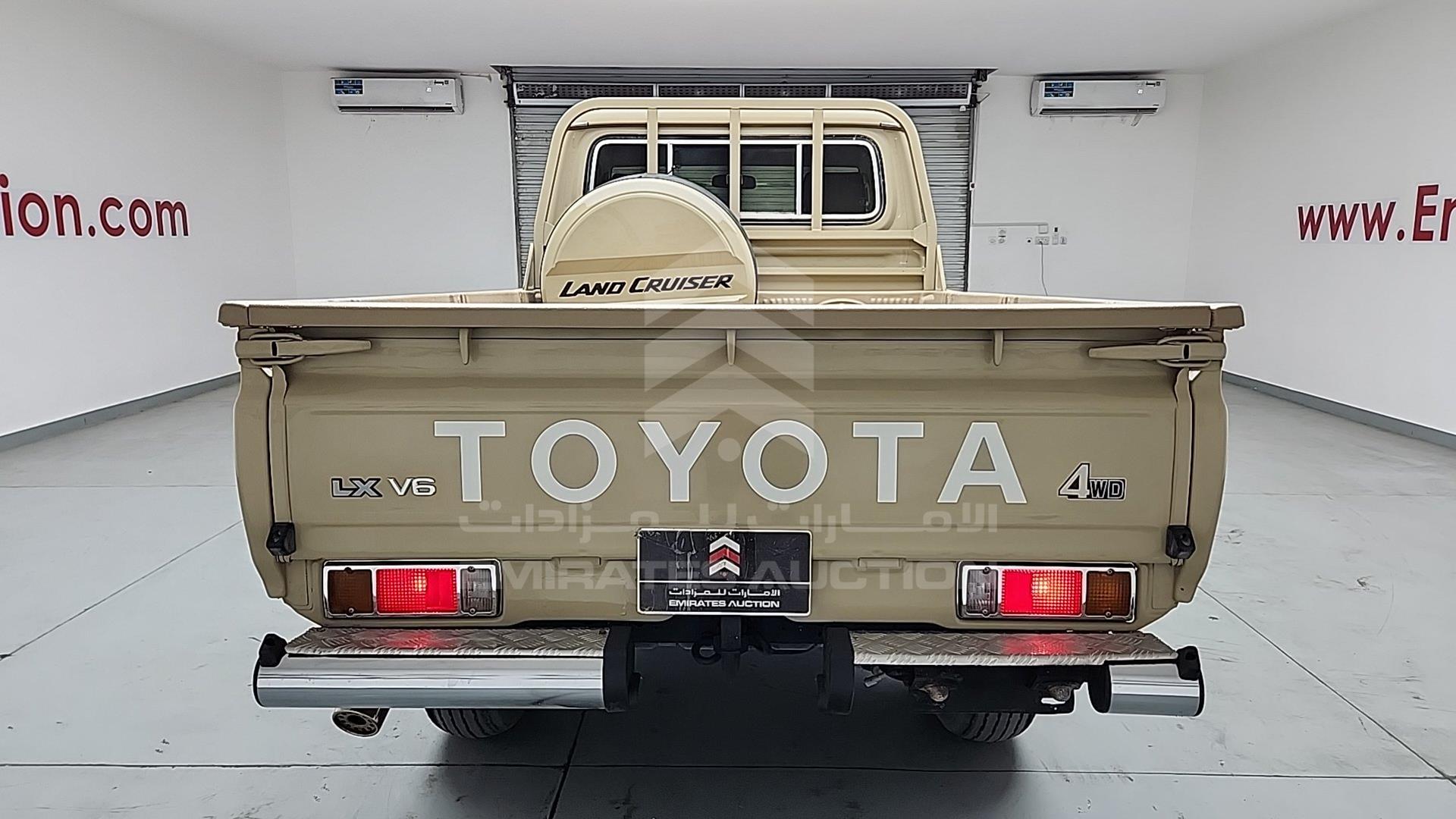 2020 TOYOTA LAND CRUISER VIN: JTFLU73J7LB026139