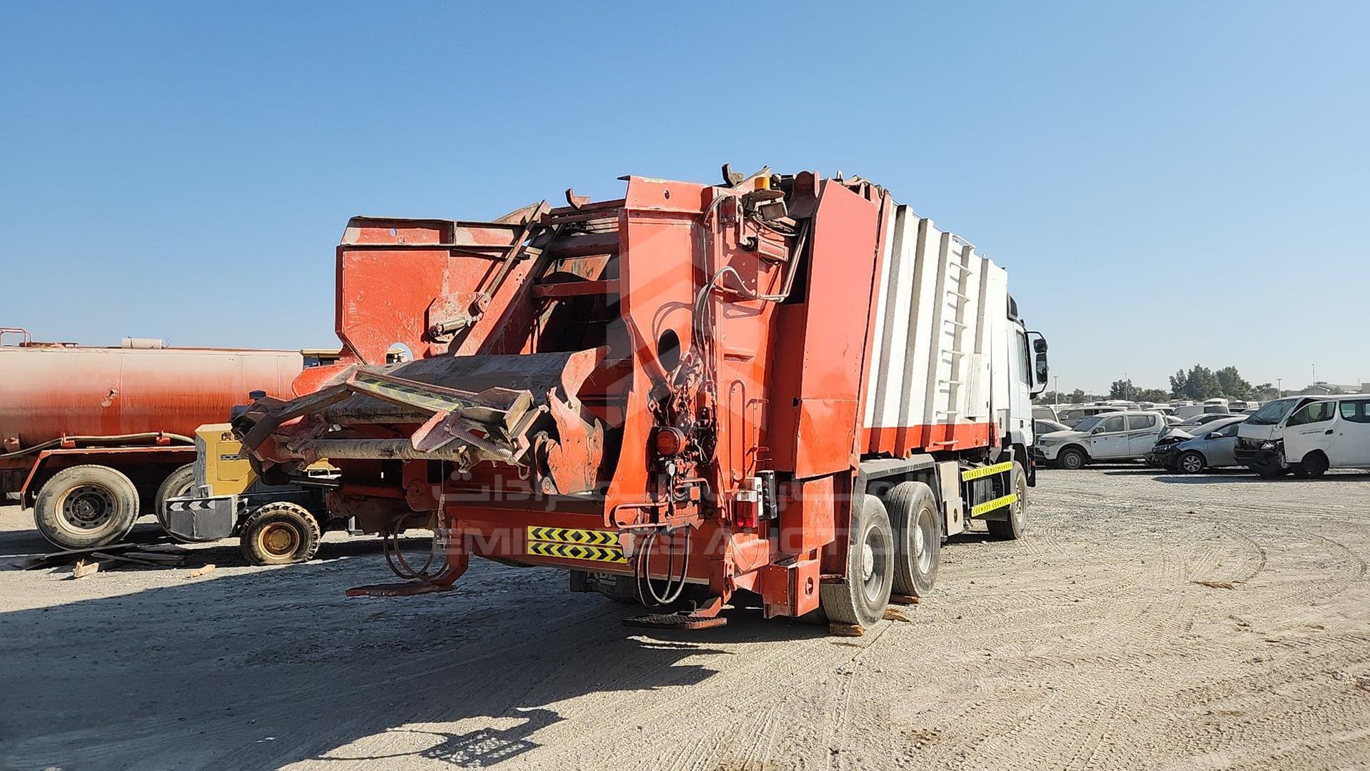 2007 MERCEDES ACTROS VIN: WDAKHCAA57L179240