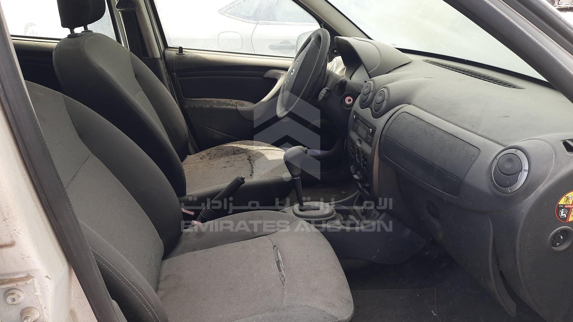 2015 RENAULT DUSTER VIN: VF1HSRCA8FA518610
