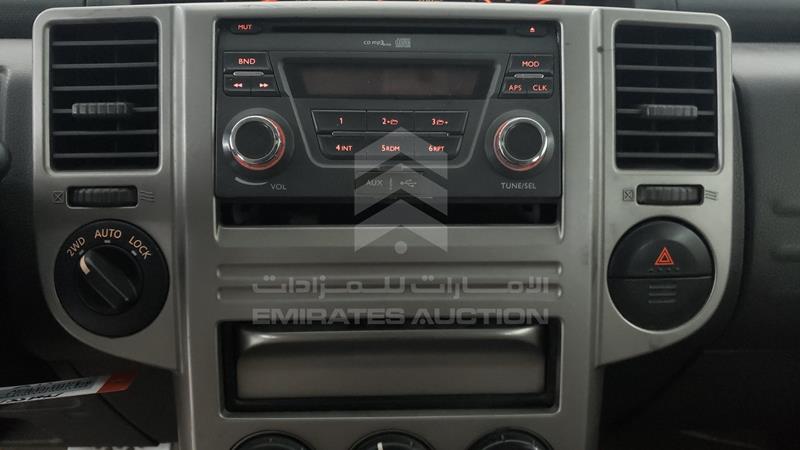 JN8BT0TY5EW001459 Auction: EmiratesAuction Lot: 408724 JN8BT0TY5EW001459 Nissan X-Trail 2014 ANTIQUE WHITE Photo 17