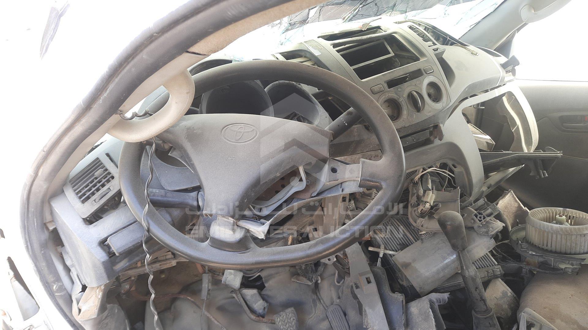 2011 TOYOTA HILUX VIN: MR0FX22G0B1326567