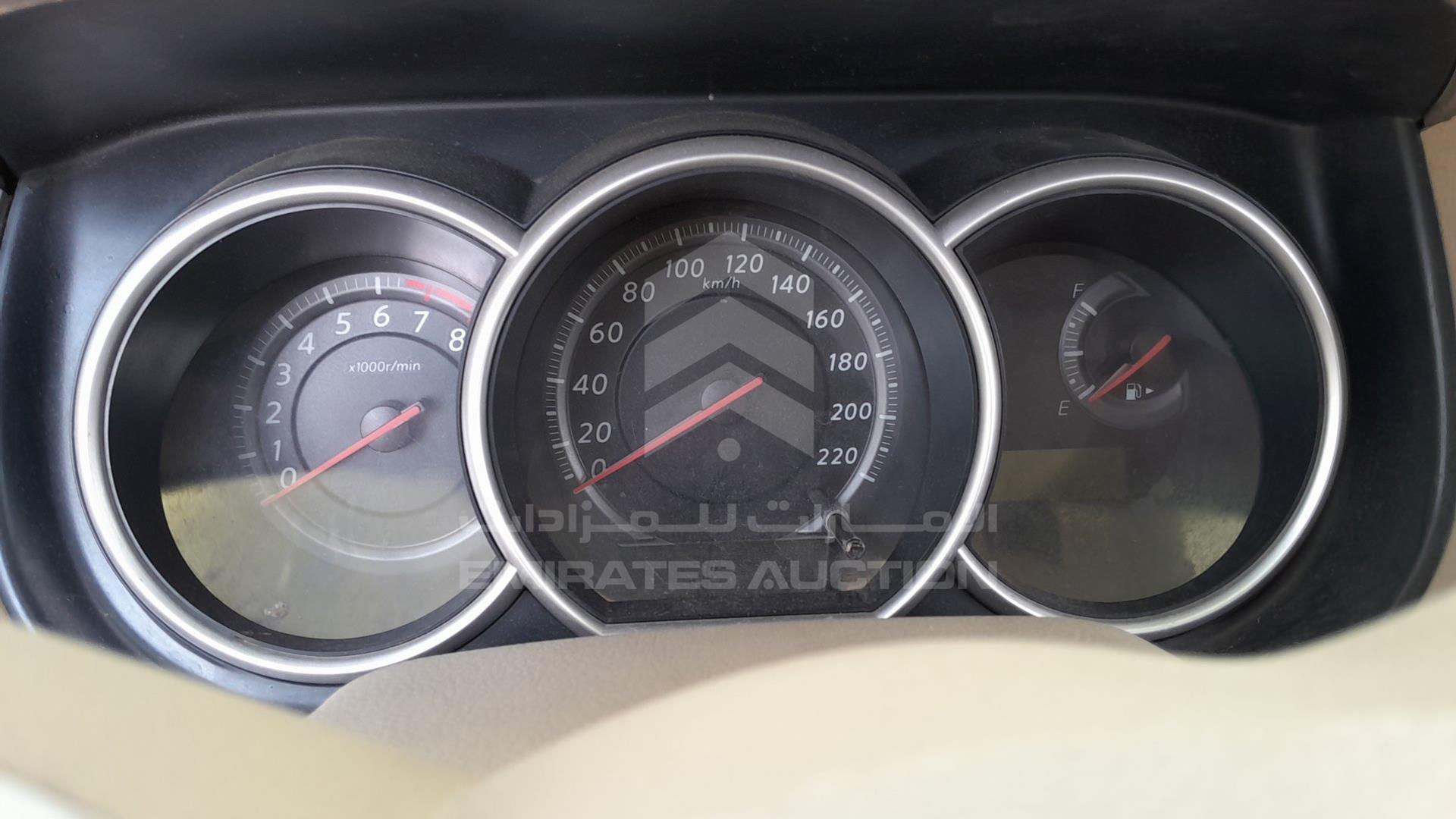 2011 NISSAN TIIDA VIN: 3N1BC1C85BL364821