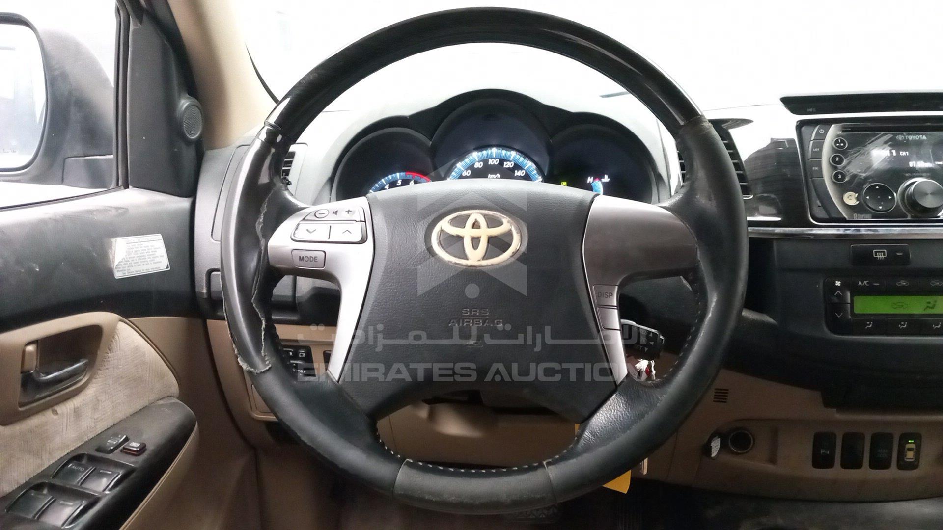 2014 TOYOTA FORTUNER VIN: MHFYU59G7E7032094