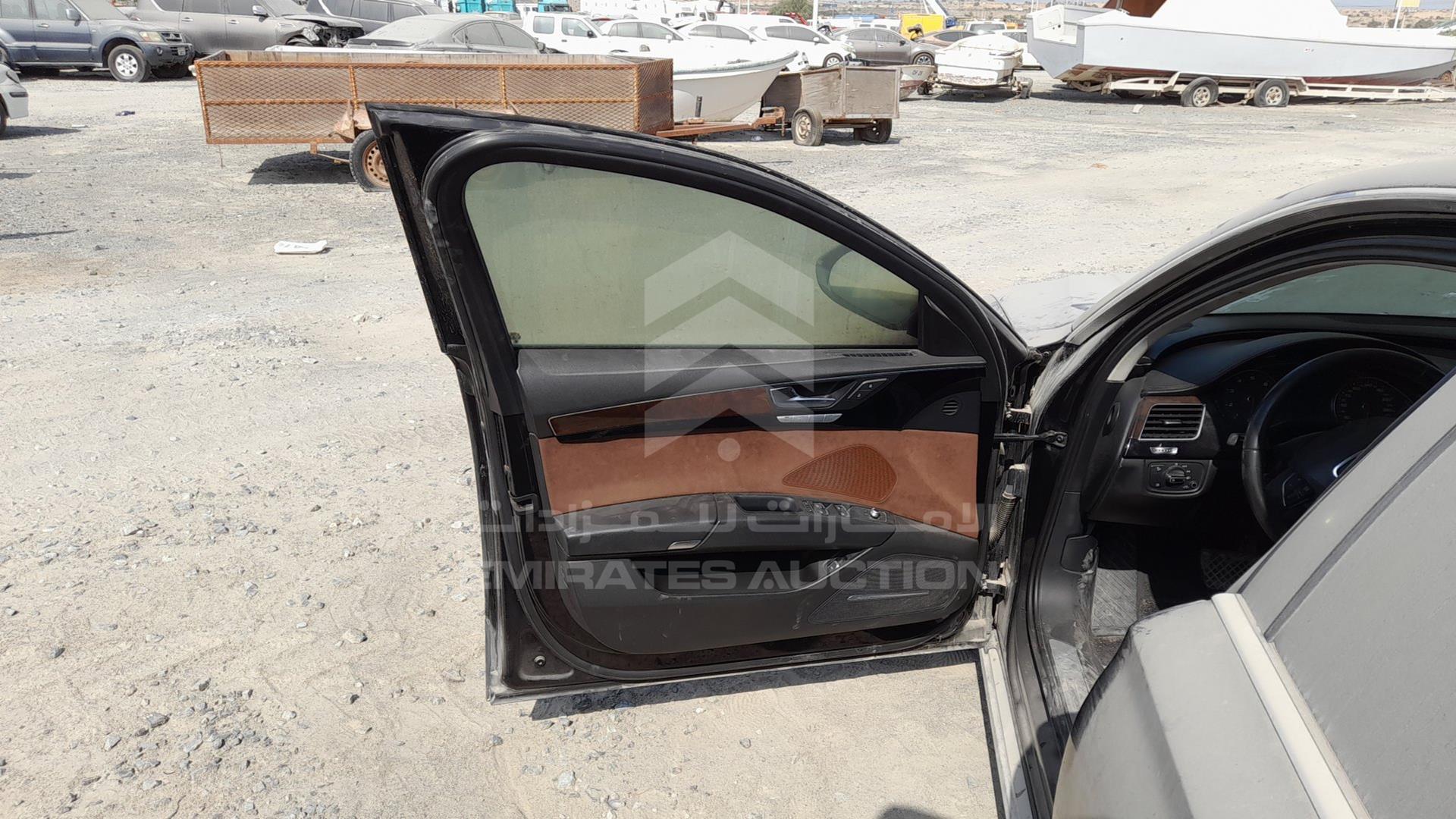 2015 AUDI A8 VIN: WAUYGBFD4FN012116
