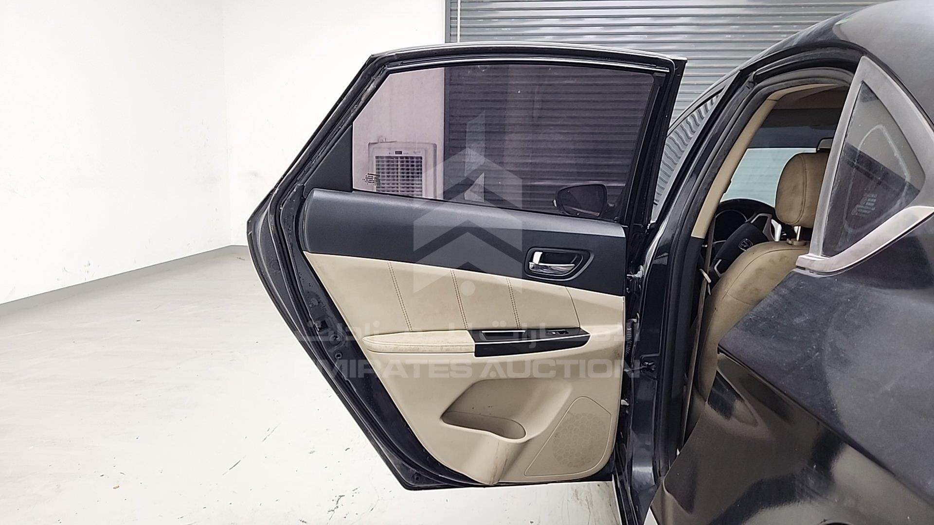 2016 CHANGAN EADO VIN: LS5A2AGE1GA001181