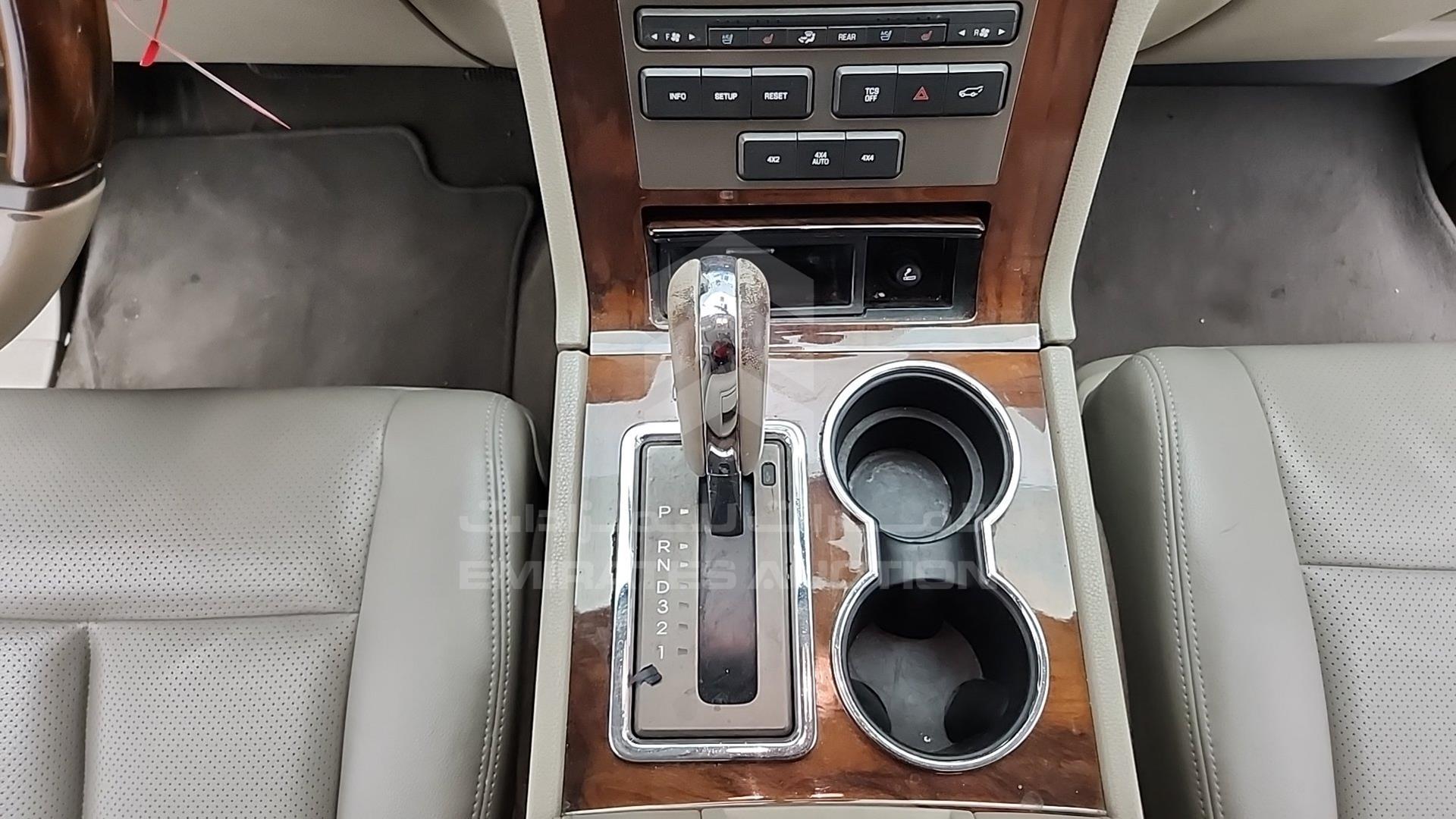 2013 LINCOLN NAVIGATOR VIN: 5LMJJ2J56DEL01252