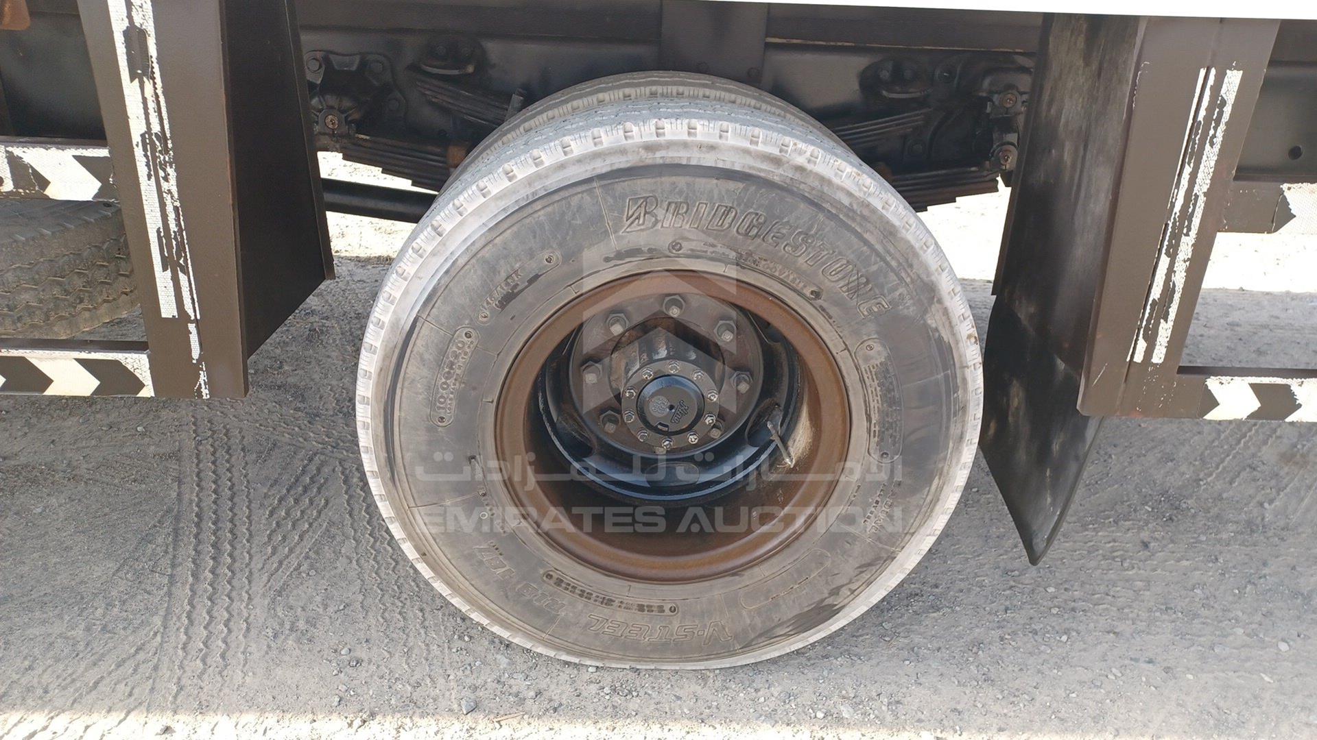 2011 HINO 500 VIN: JHDFG1JP1B1S18435