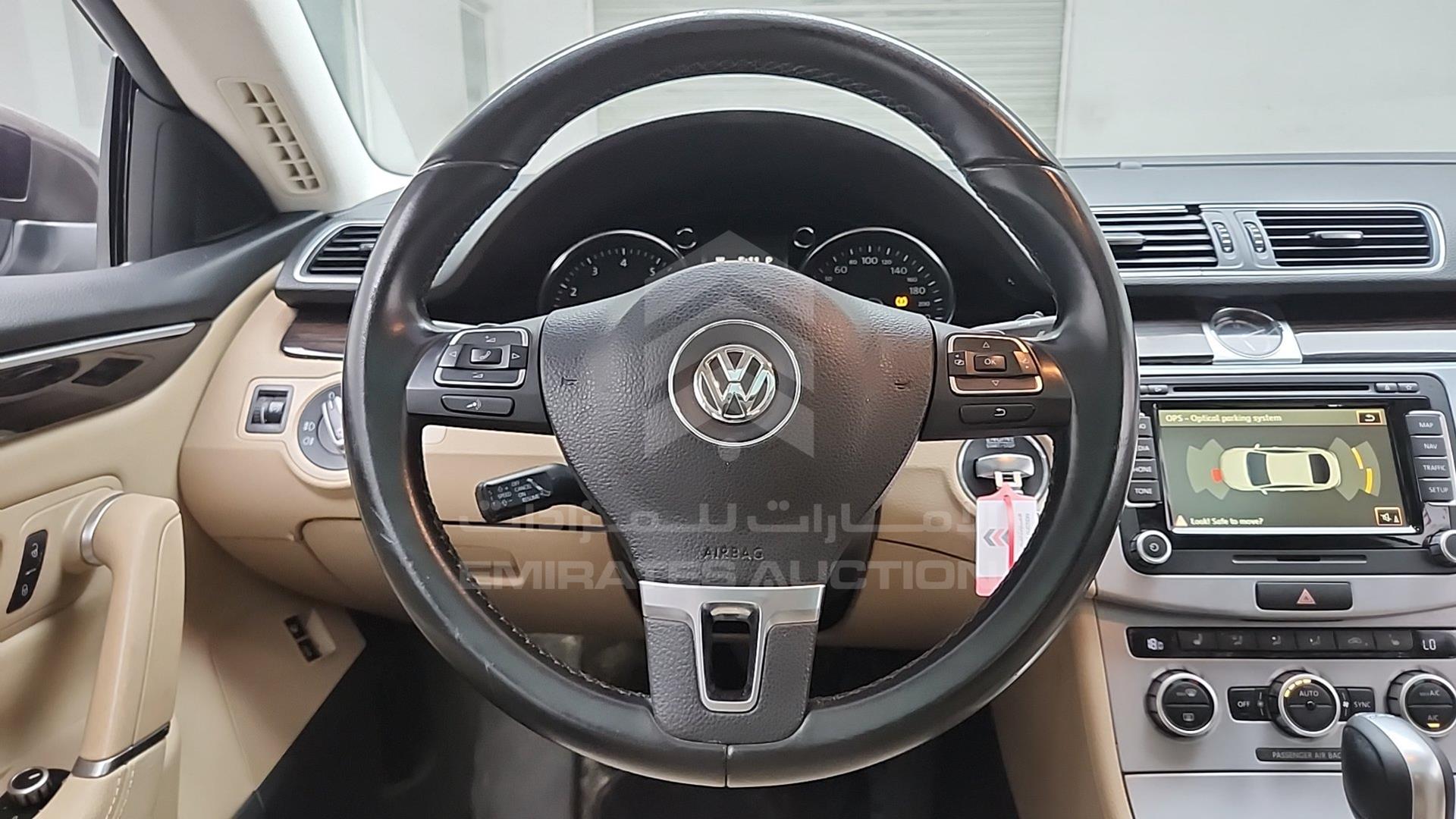 2015 VOLKSWAGEN PASSAT VIN: WVWAP2AN3FE801684