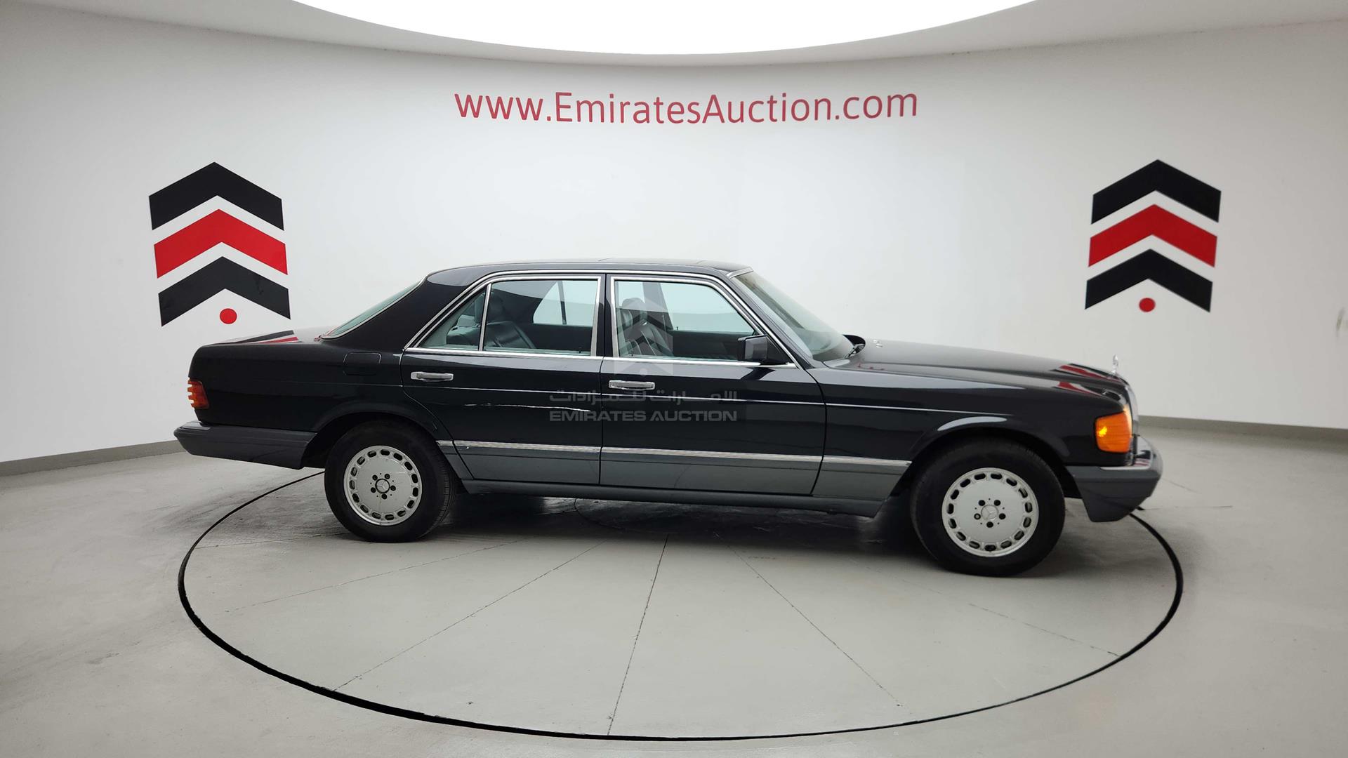 1990 MERCEDES SE 300 VIN: WDBCA24D8LA545332