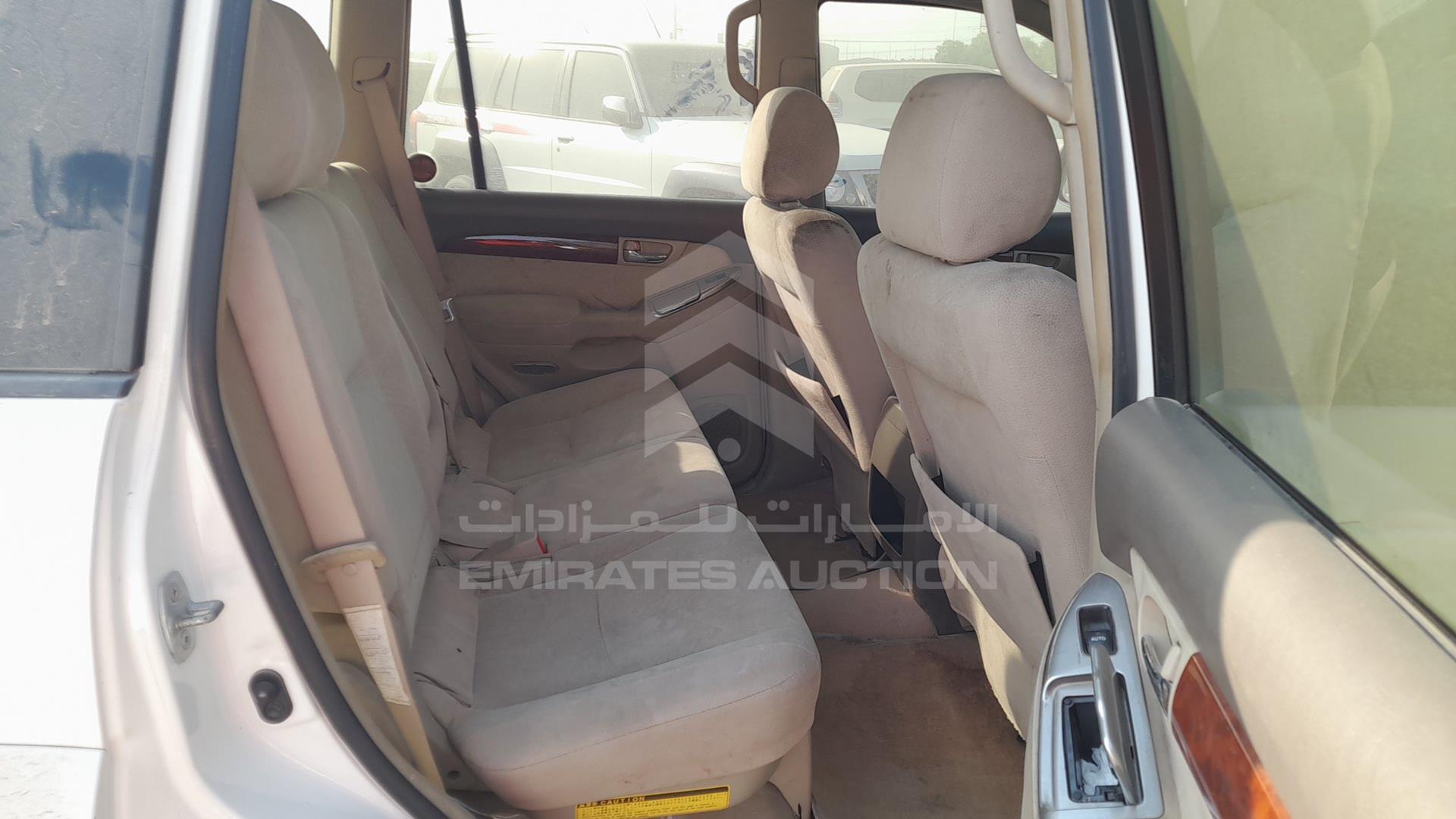2007 TOYOTA PRADO VIN: JTEBU25J275071560