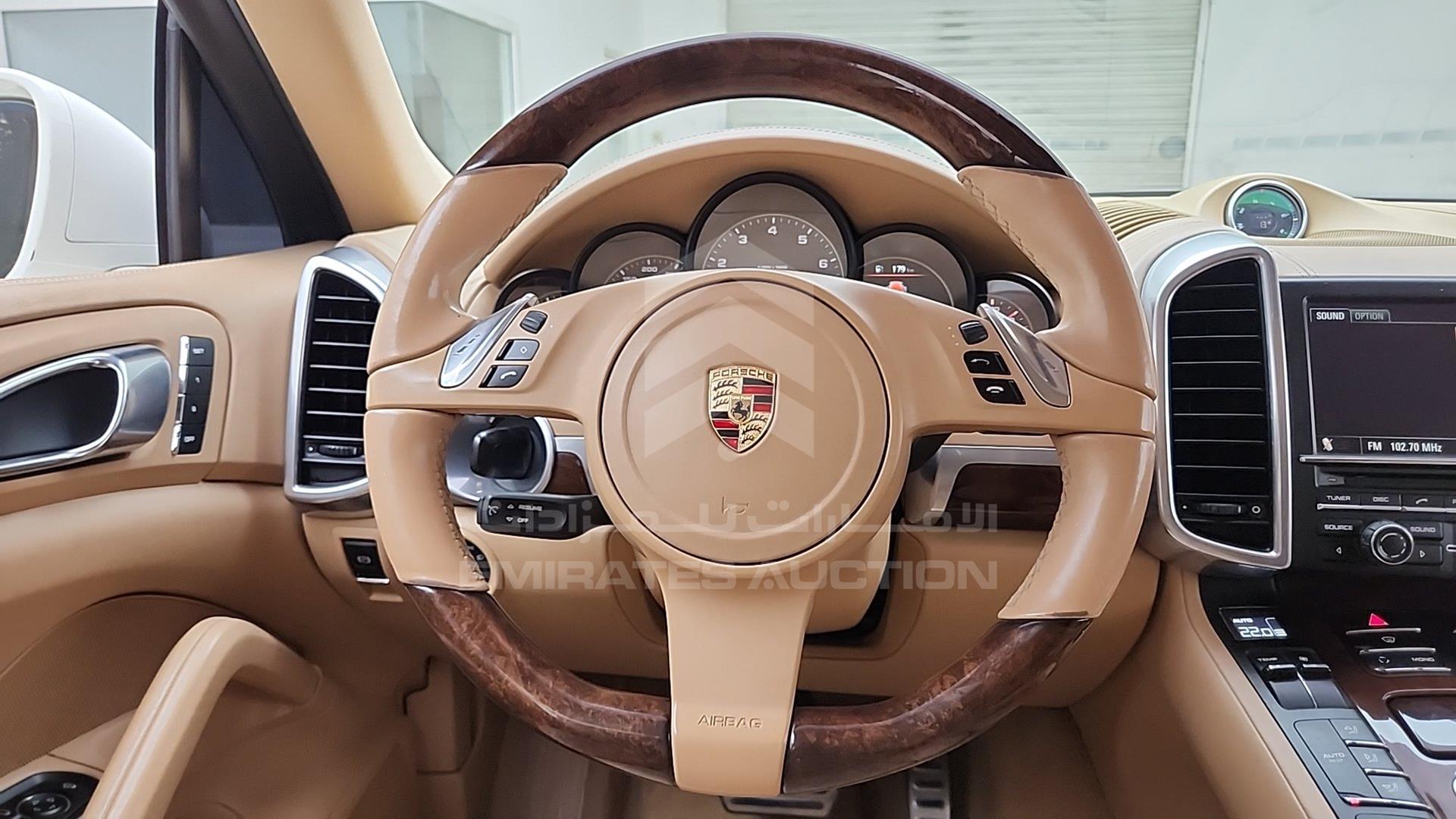 2012 PORSCHE CAYENNE S VIN: WP1ZZZ92ZCLA41900