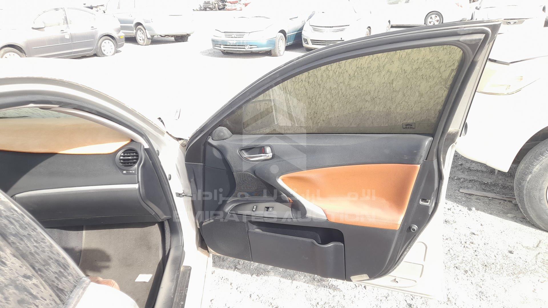 2011 LEXUS IS 250 VIN: JTHBF5C25B5140874