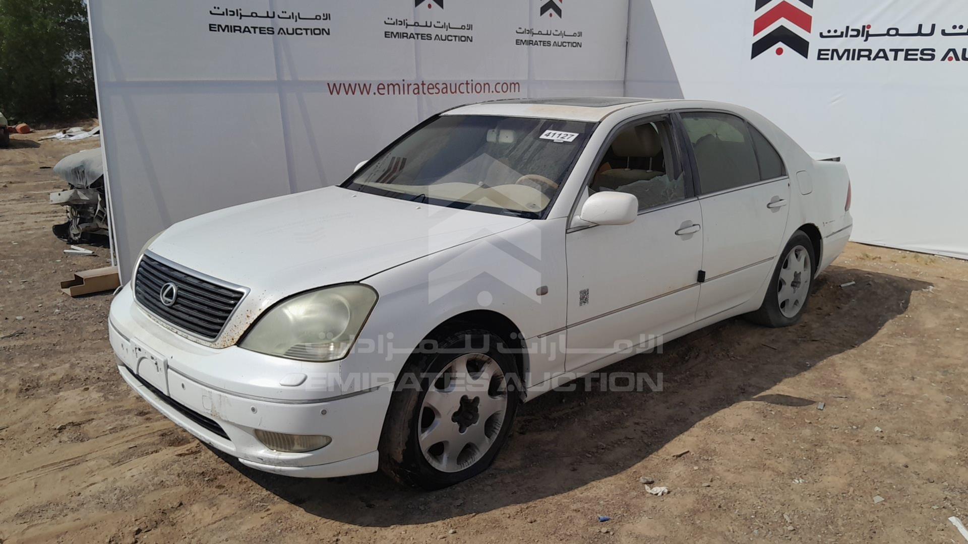 2001 LEXUS LS 430 VIN: JTHBN30F810020156