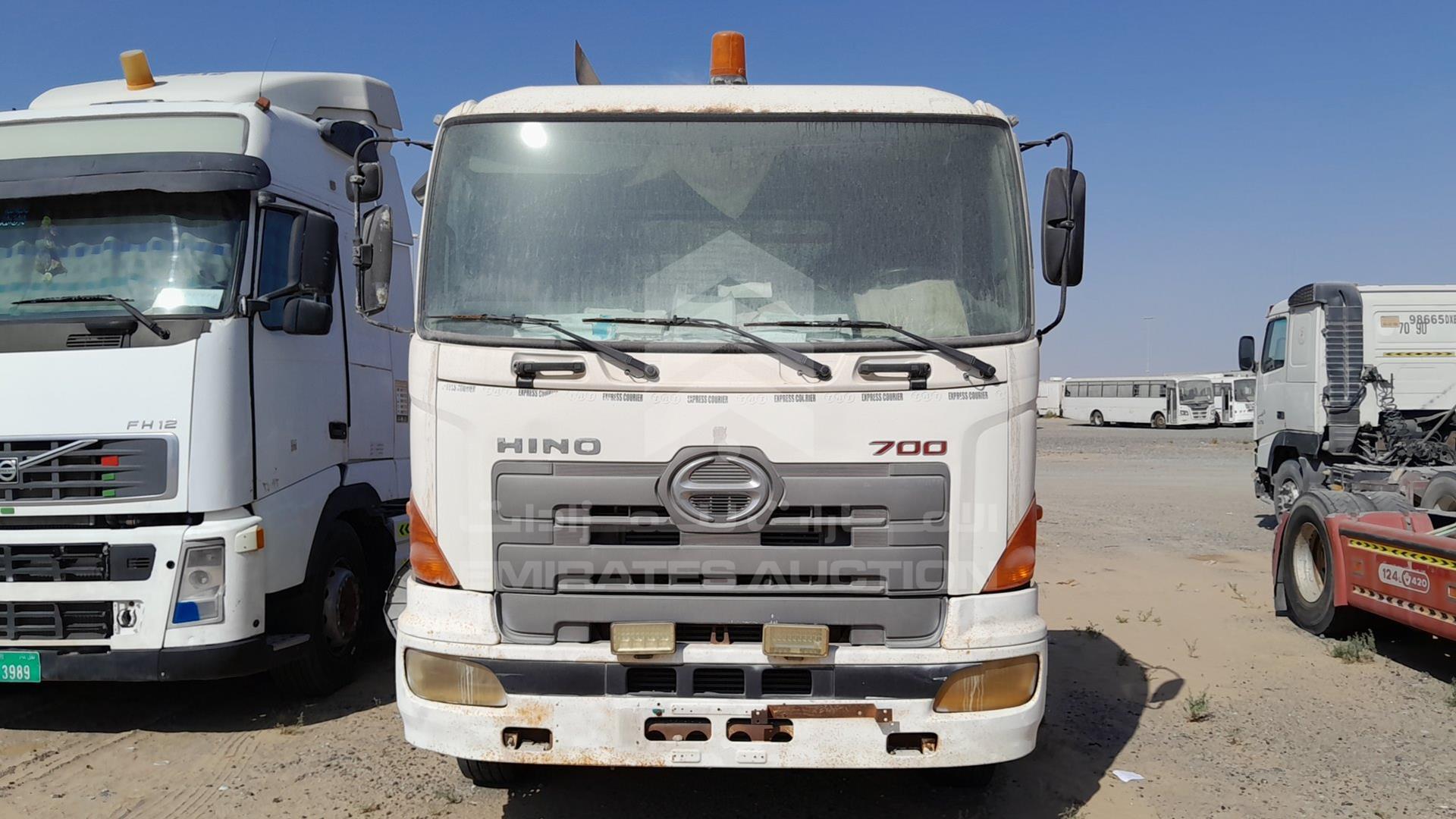 2014 HINO FS 700 VIN: JHDSH1EEXE1S12691
