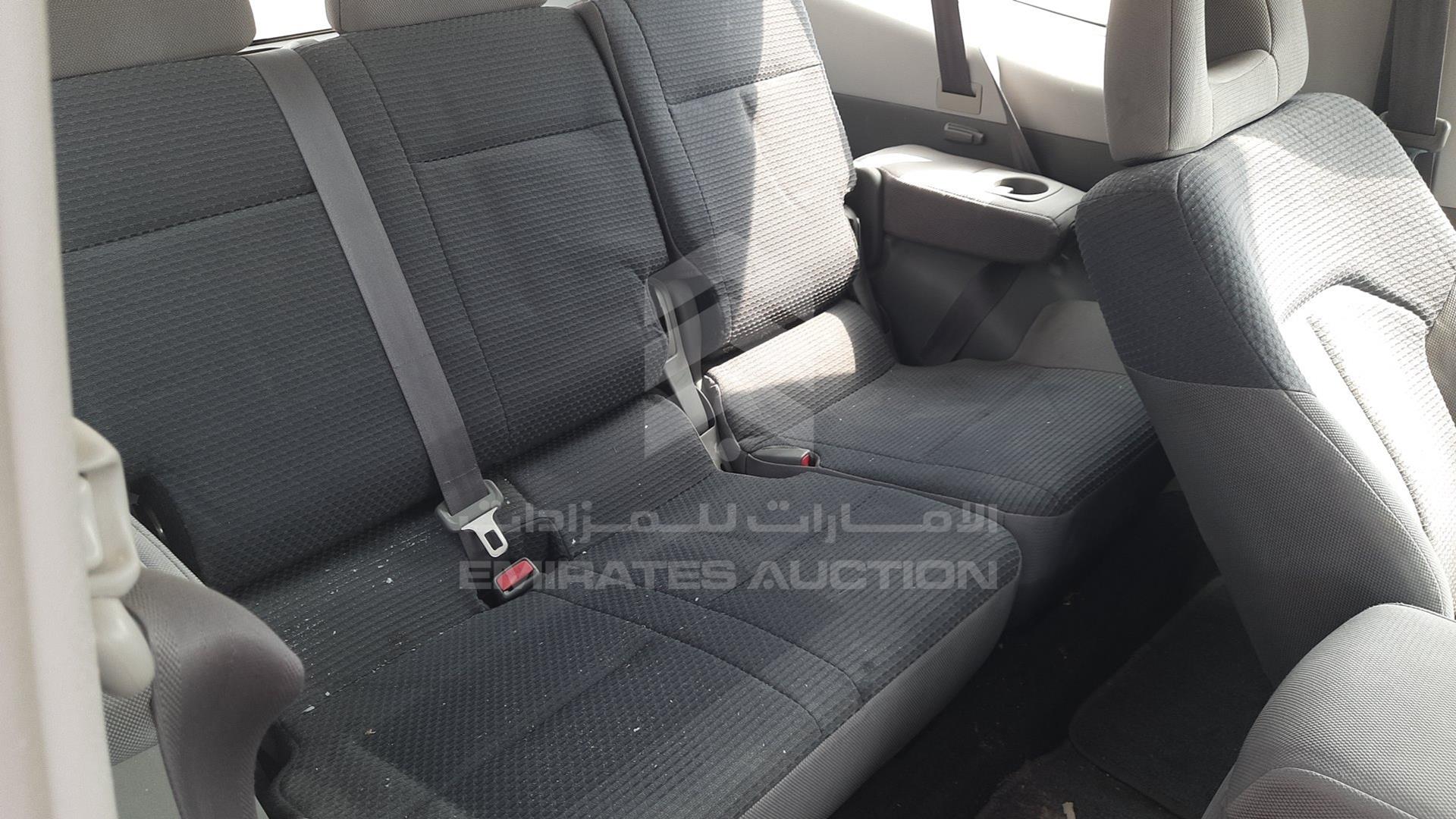 2004 MITSUBISHI PAJERO VIN: JMYMRV63W4J705048