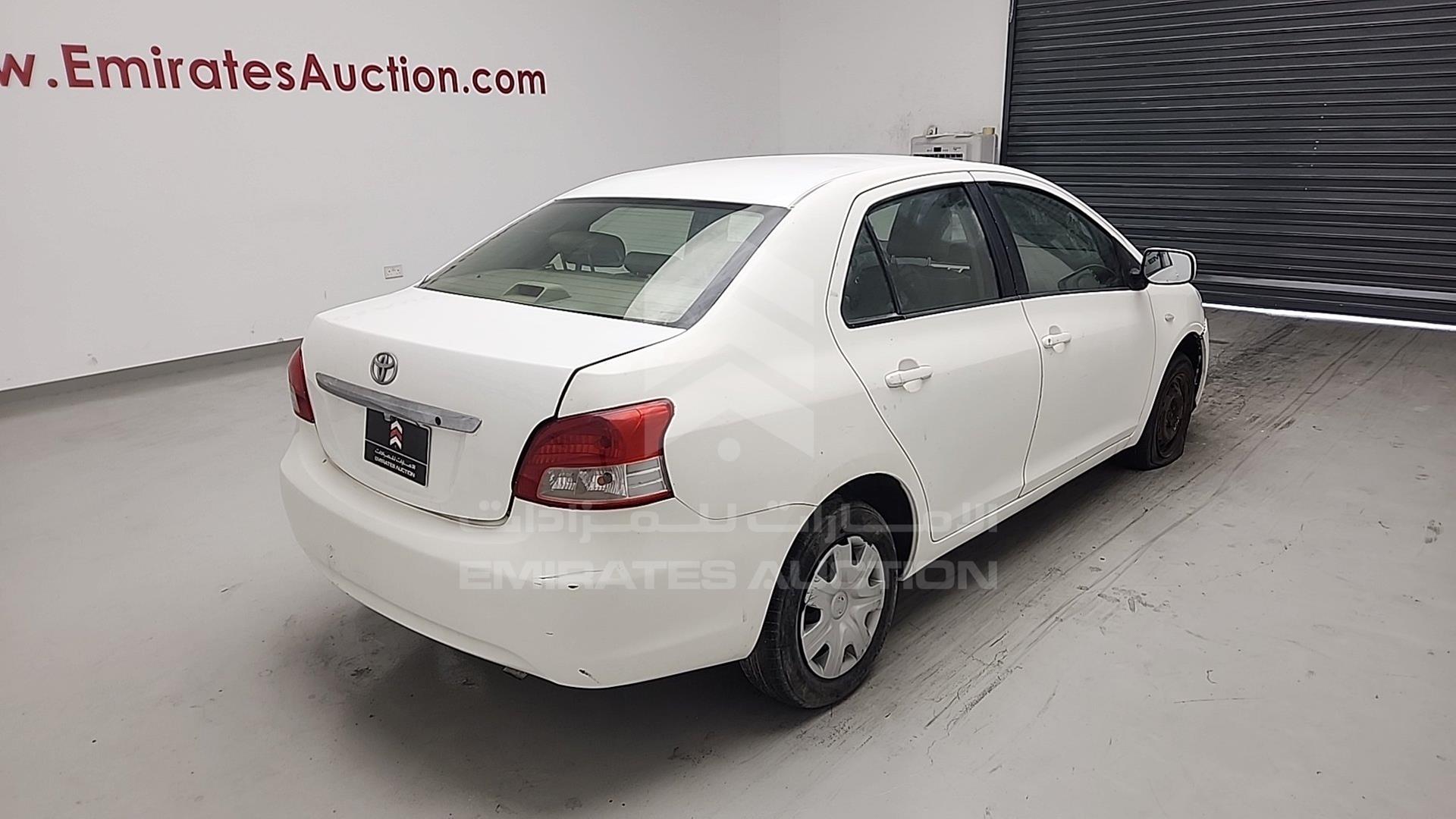 2006 TOYOTA YARIS VIN: JTDBW933961022096