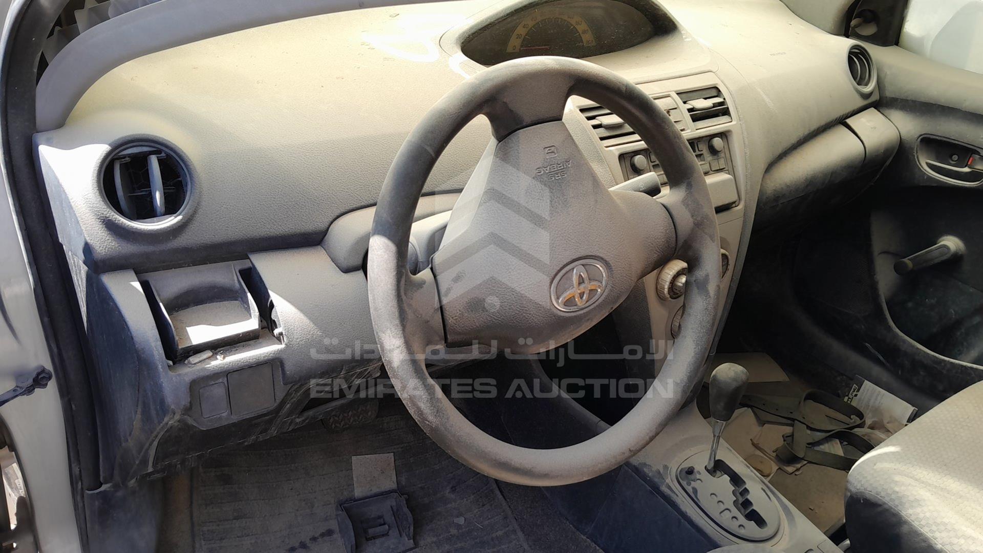 2008 TOYOTA YARIS VIN: JTDBW923581082140