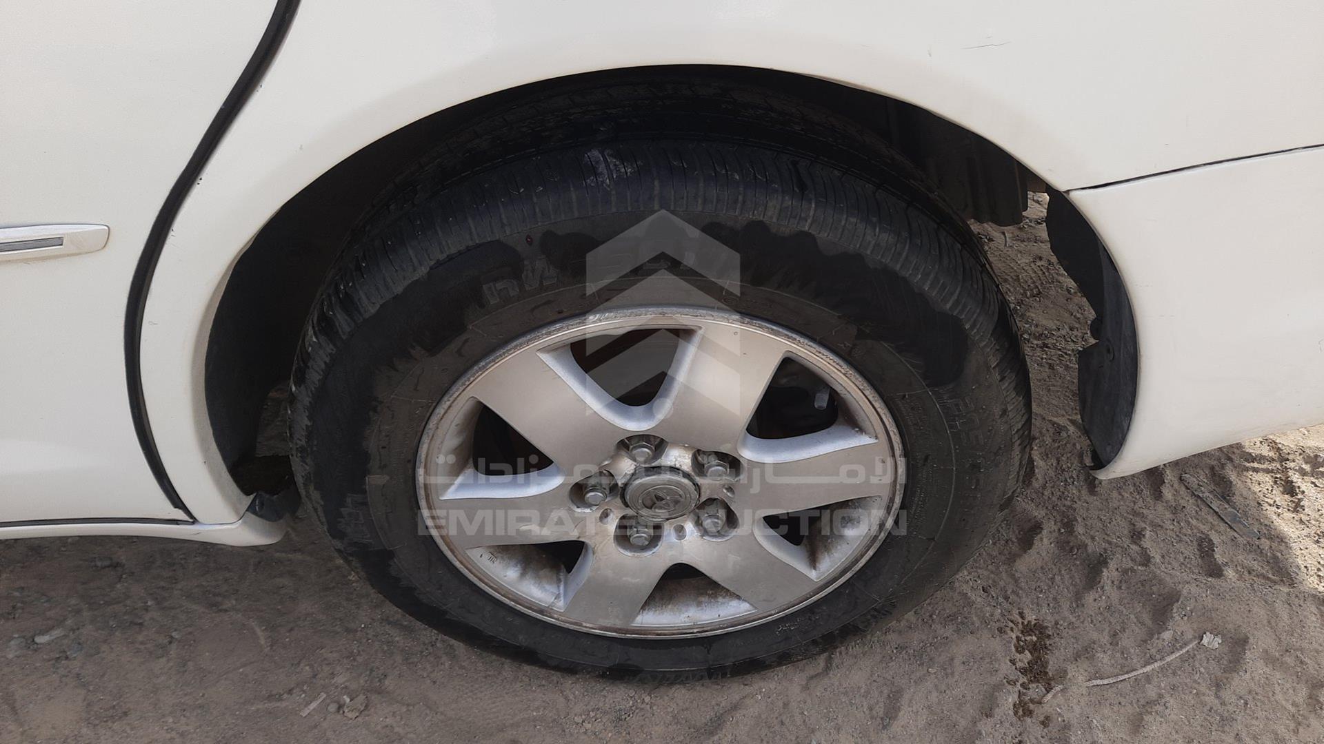 2000 TOYOTA AVALON VIN: 4T1BF28B2YU026267
