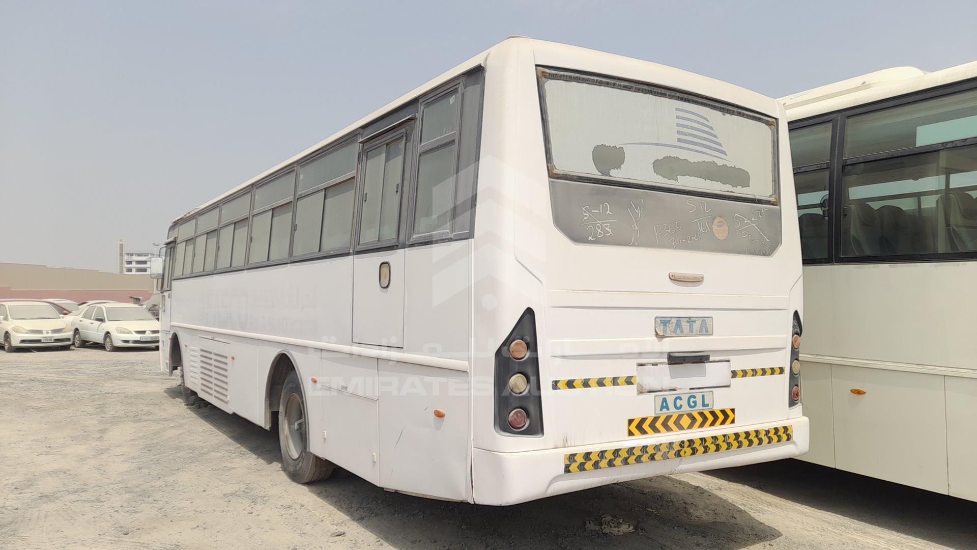 2017 TATA LPO1618 VIN: MAT449252H0L00394