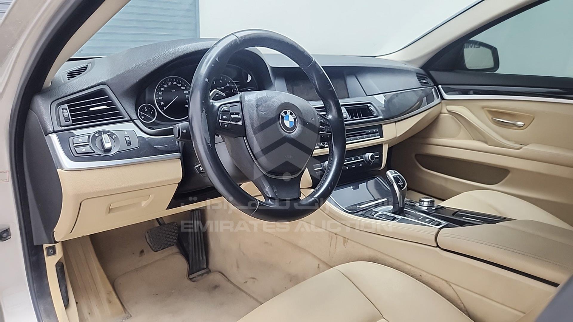 2013 BMW 528 VIN: WBAXG3107DDW40101