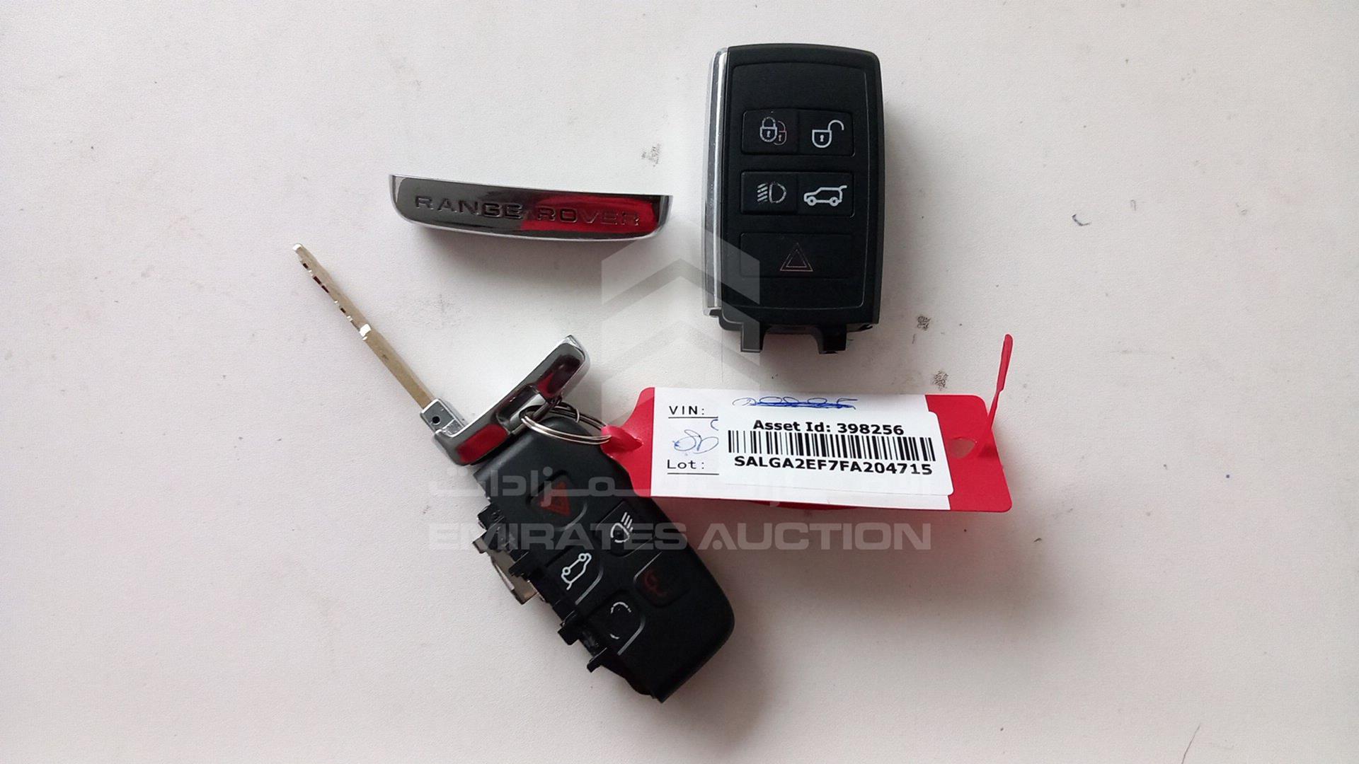 2015 RANGE ROVER VOGUE VIN: SALGA2EF7FA204715