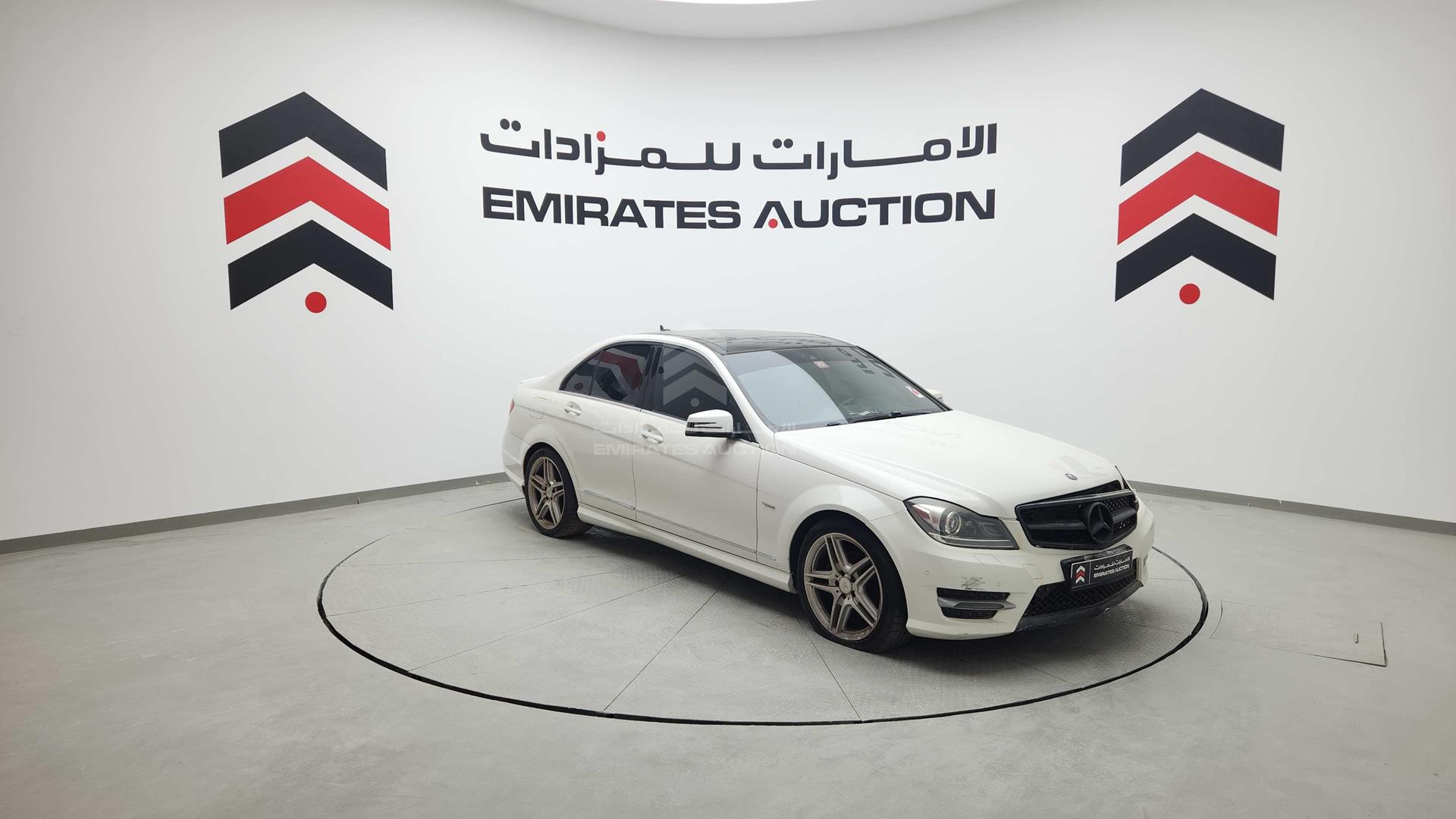 2013 MERCEDES C 200 VIN: WDDGF4JB8DA824113