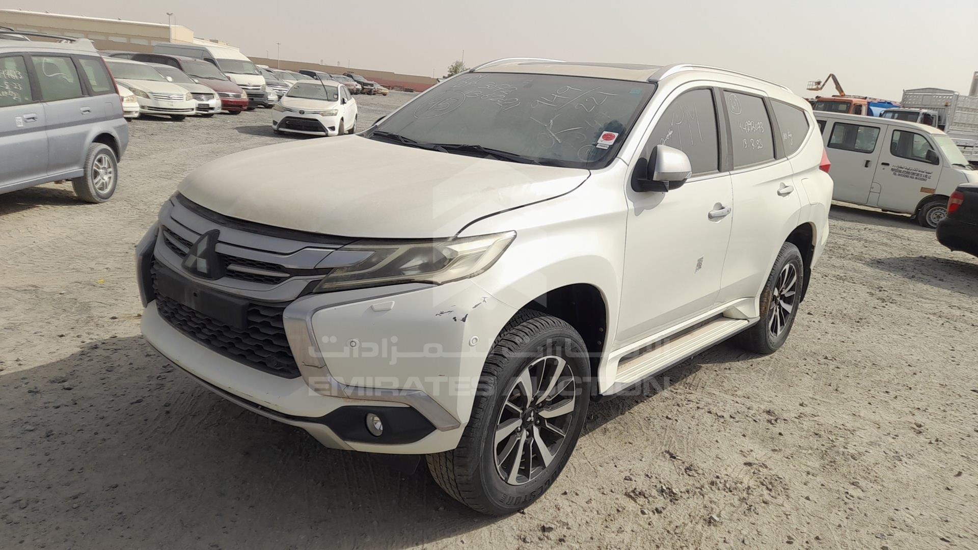 2017 MITSUBISHI MONTERO VIN: MMEMC71X8HH003140