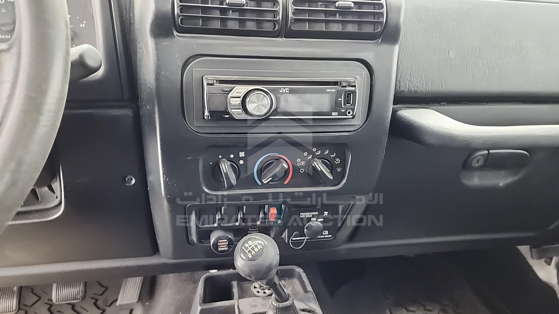 2005 JEEP WRANGLER / VIN: 1J4FA49S65P378643