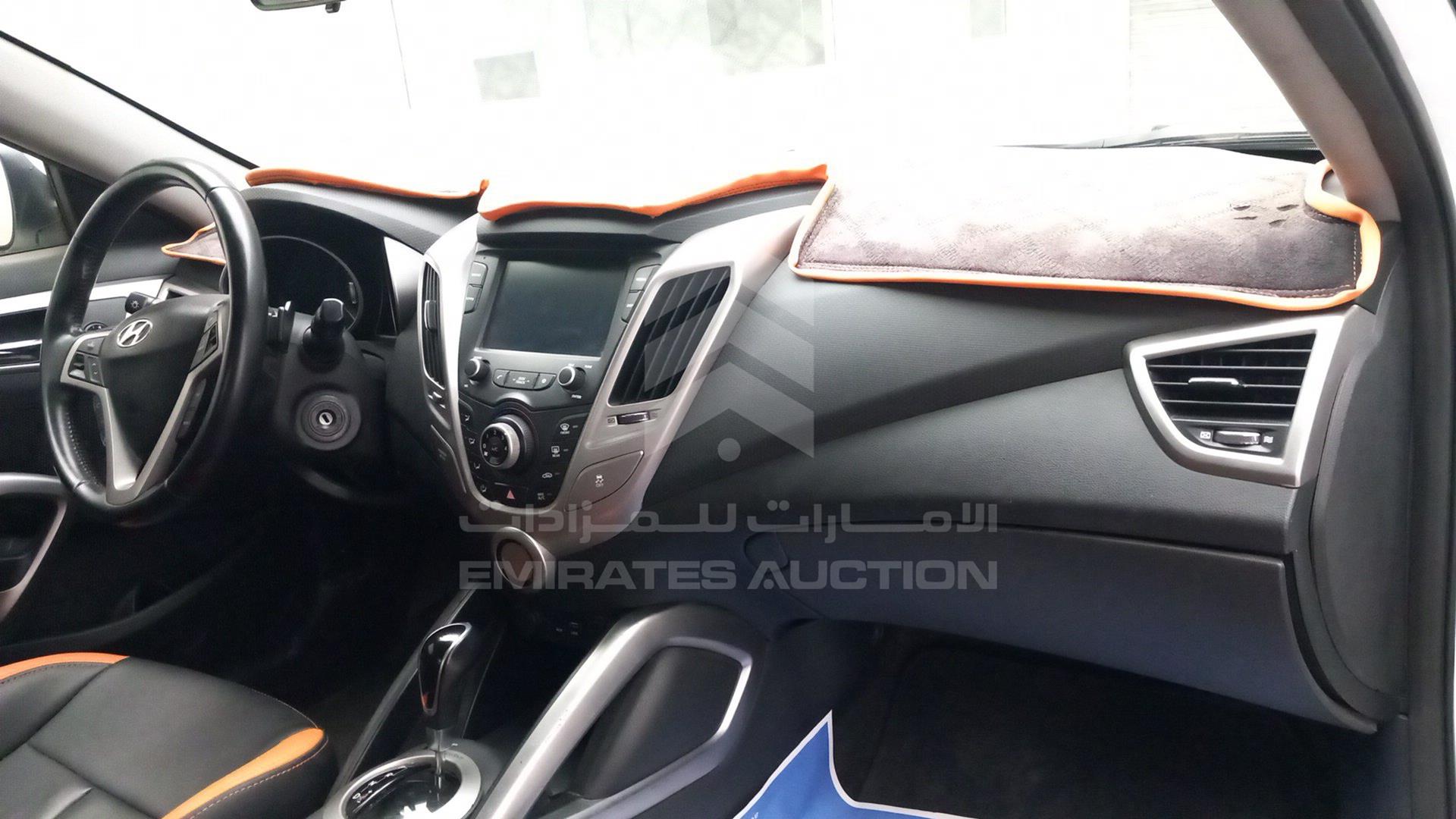 2017 HYUNDAI VELOSTER VIN: KMHTC6AD7HU310042