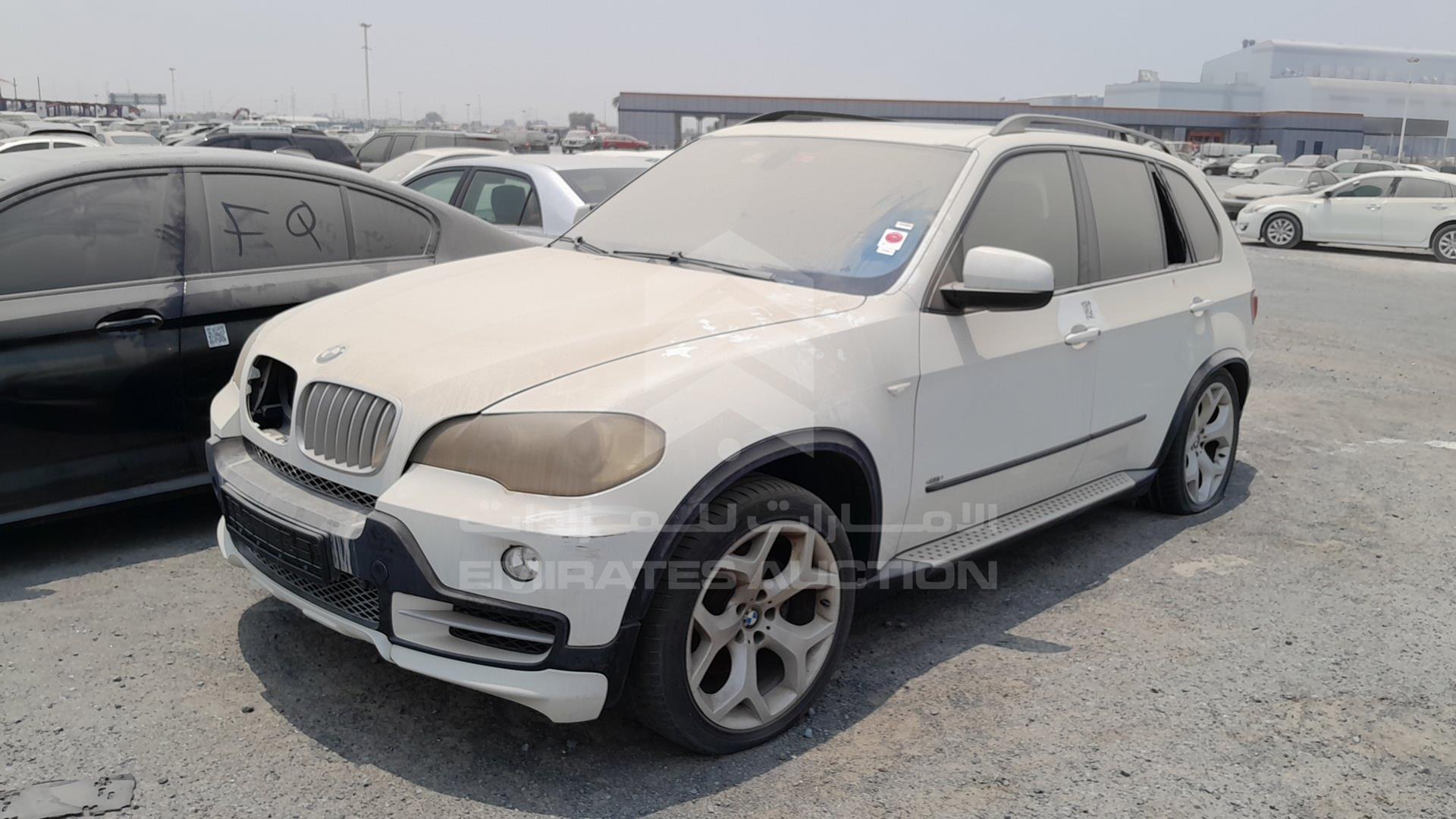 2008 BMW X5 VIN: WBAFE81018L092493